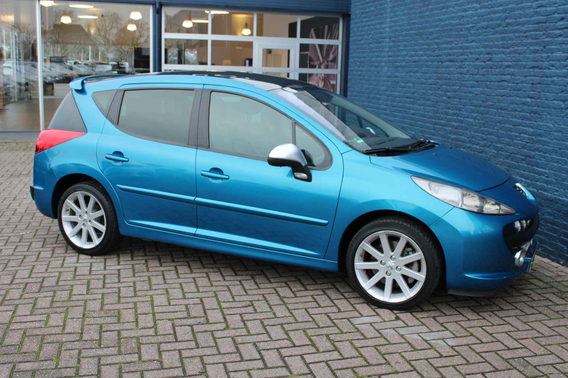 Peugeot 207 SW 1.6-16V T RC 175pk | Navigatie | Panoramadak | All season | Youngtimer | - 11/32