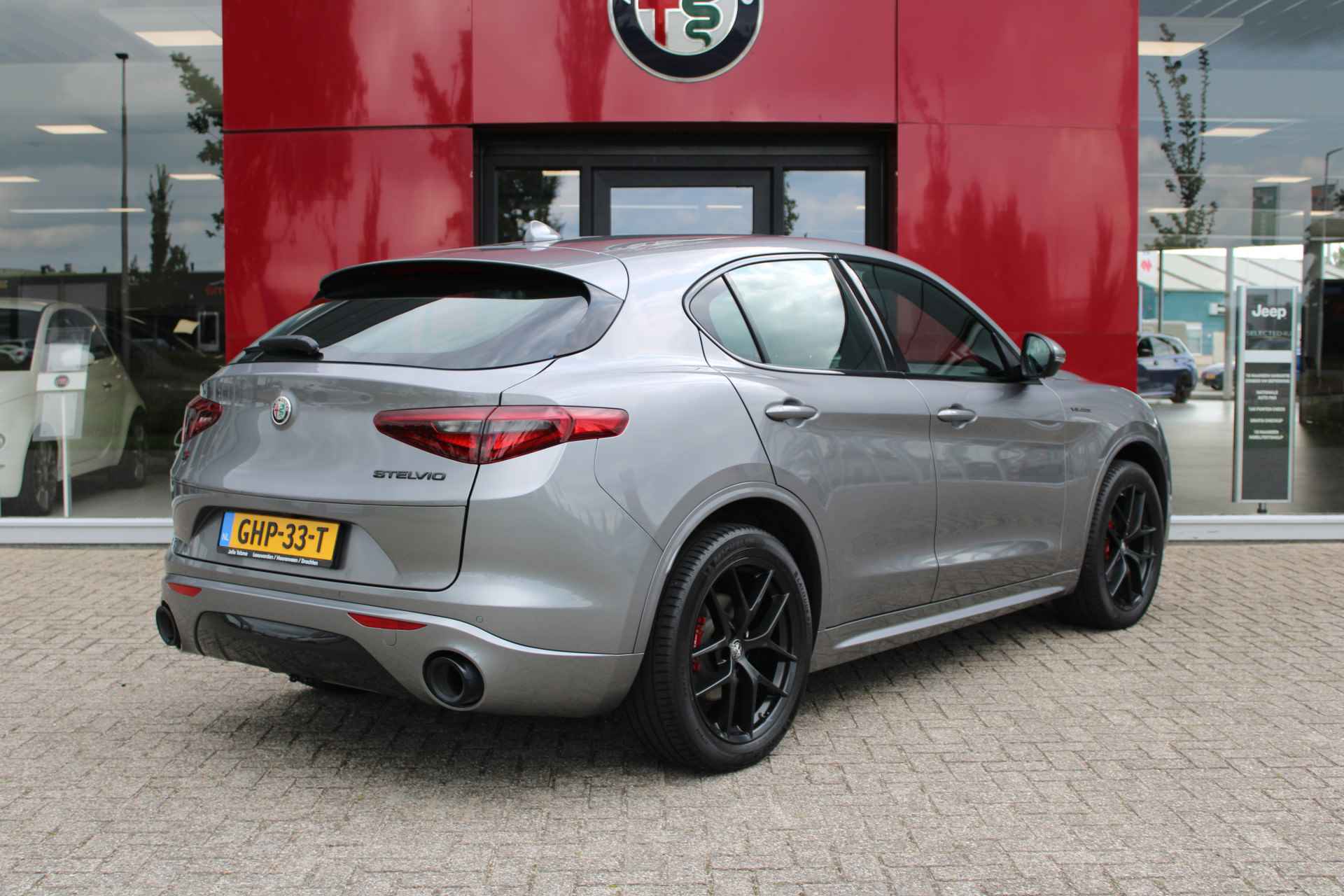 Alfa Romeo Stelvio 2.0 T AWD Veloce - 7/34