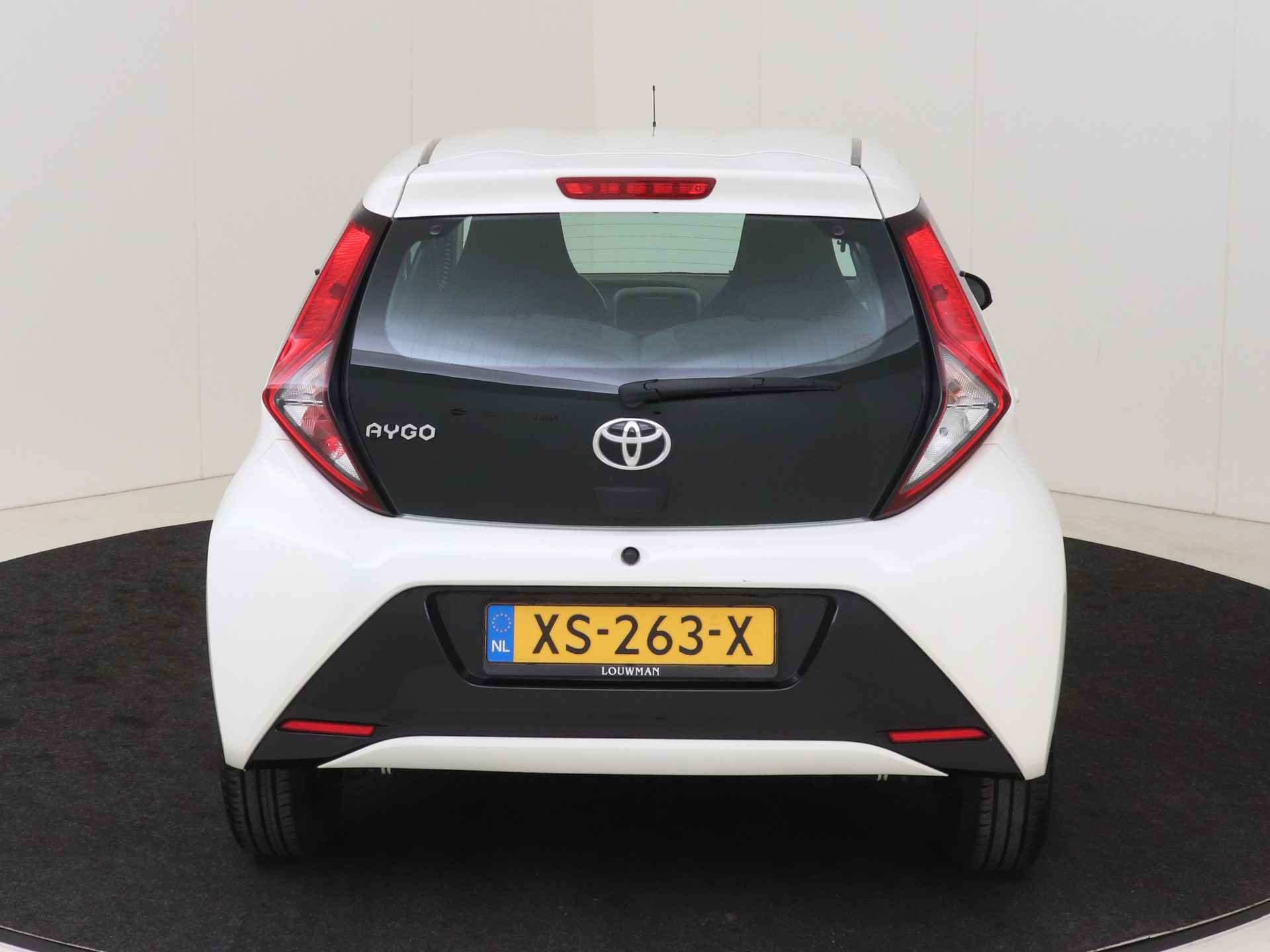 Toyota Aygo 1.0 VVT-i x-play I Apple Carplay/Android Auto I Airco I 5 Deurs I Zuinig I USB I - 29/43