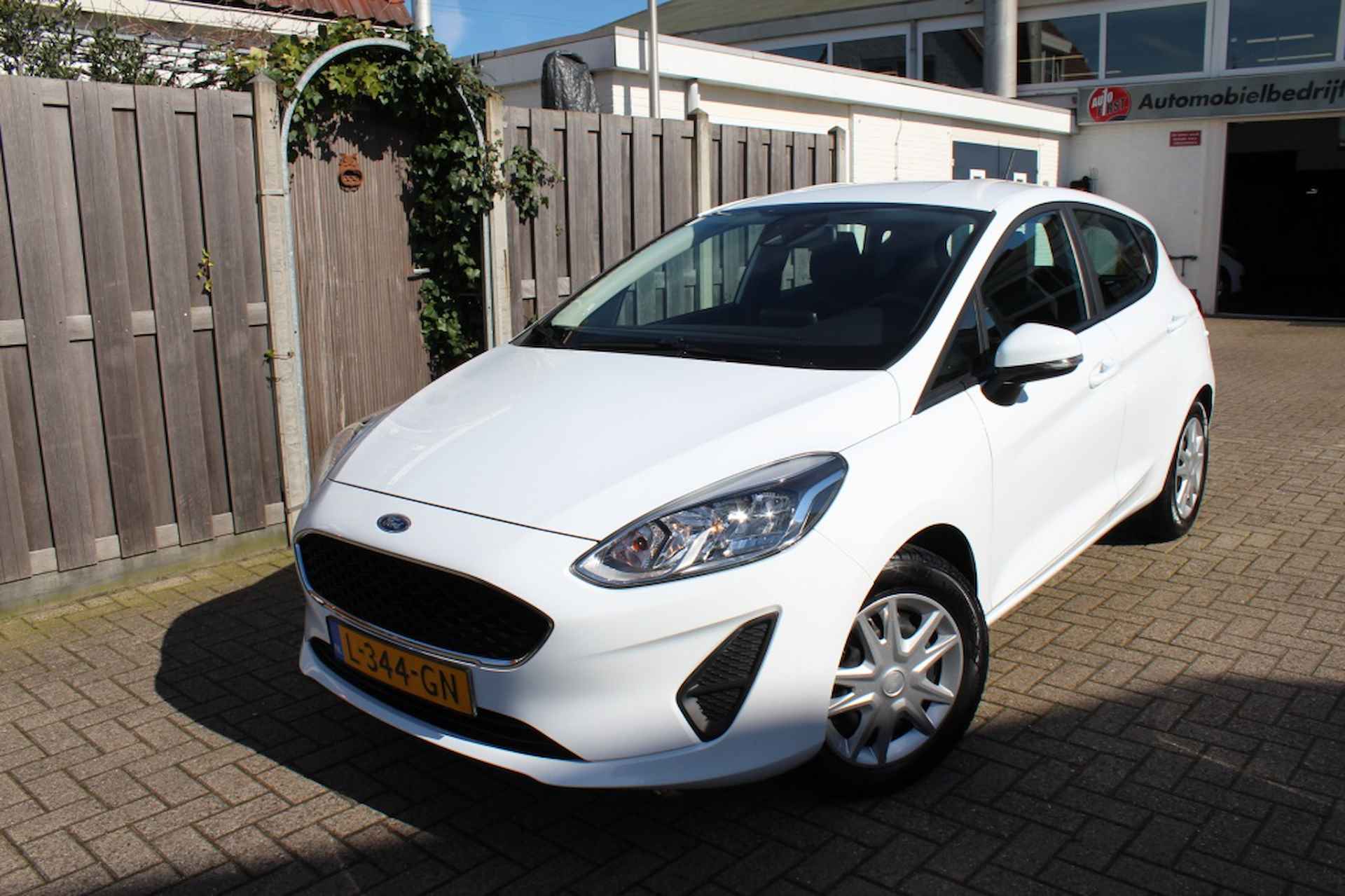 Ford Fiesta 1.0 EcoB. Connected - 2/23