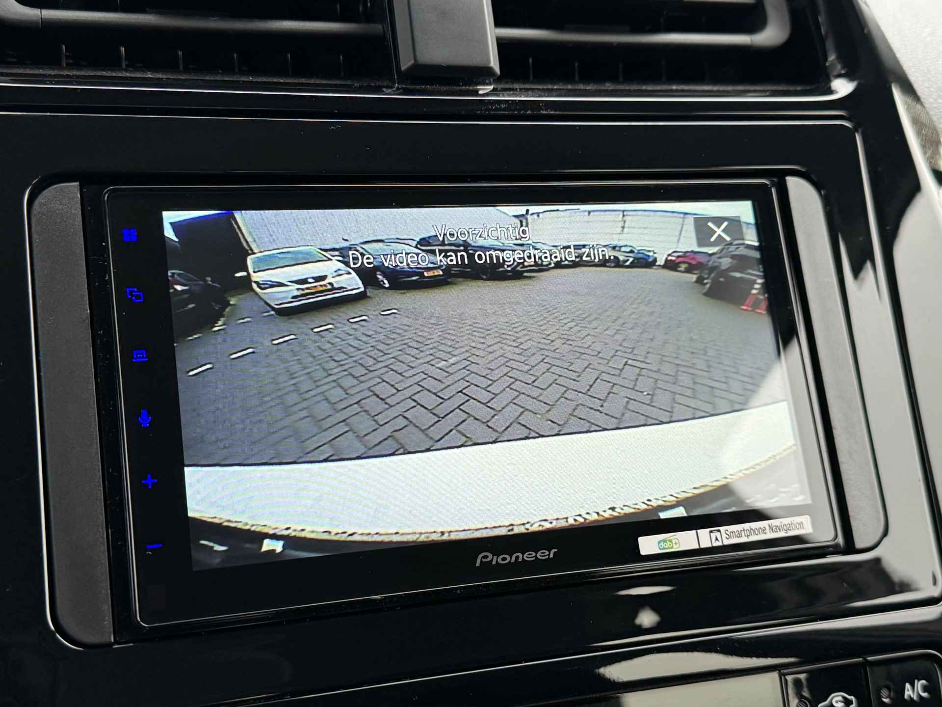 Toyota Prius 1.8 Dynamic |Apple Carplay/Android Auto | 10 jr GARANTIE | Rijklaar!! - 28/45