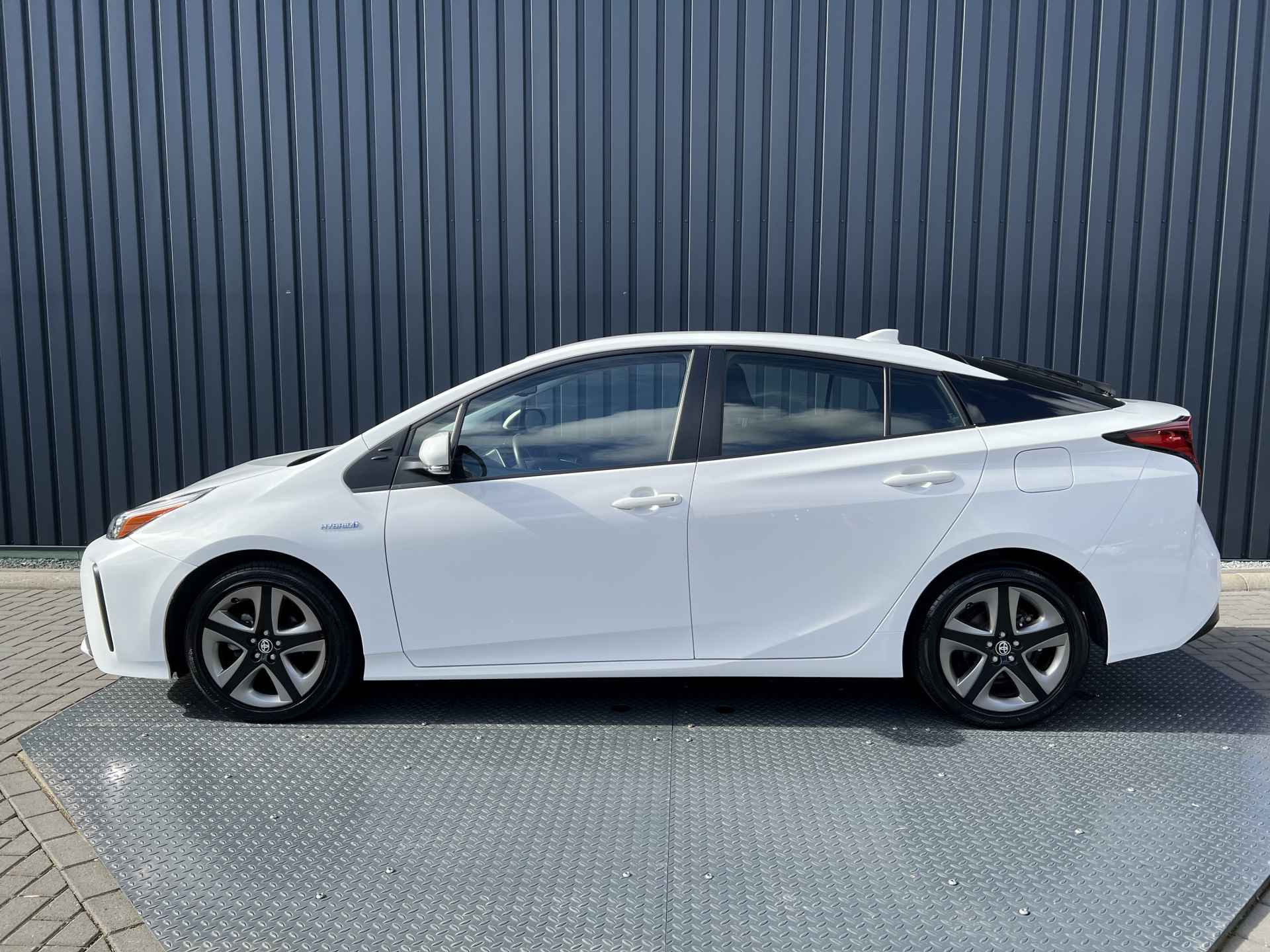 Toyota Prius 1.8 Dynamic |Apple Carplay/Android Auto | 10 jr GARANTIE | Rijklaar!! - 16/45