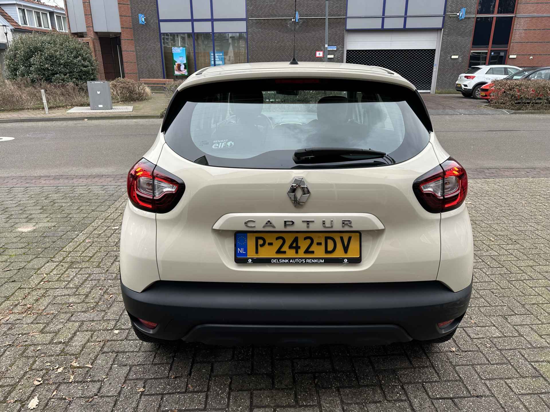 Renault Captur 0.9 TCe Life All-in Prijs Airco/Cruise/Garantie 12mnd - 4/22