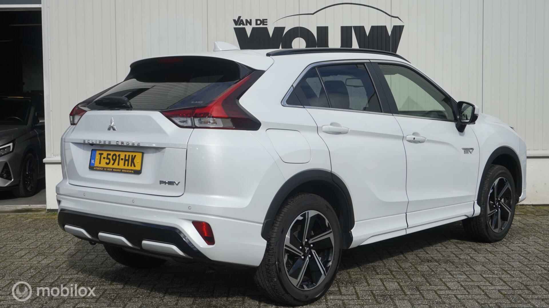 Mitsubishi Eclipse Cross 2.4 PHEV Executive - 3/37