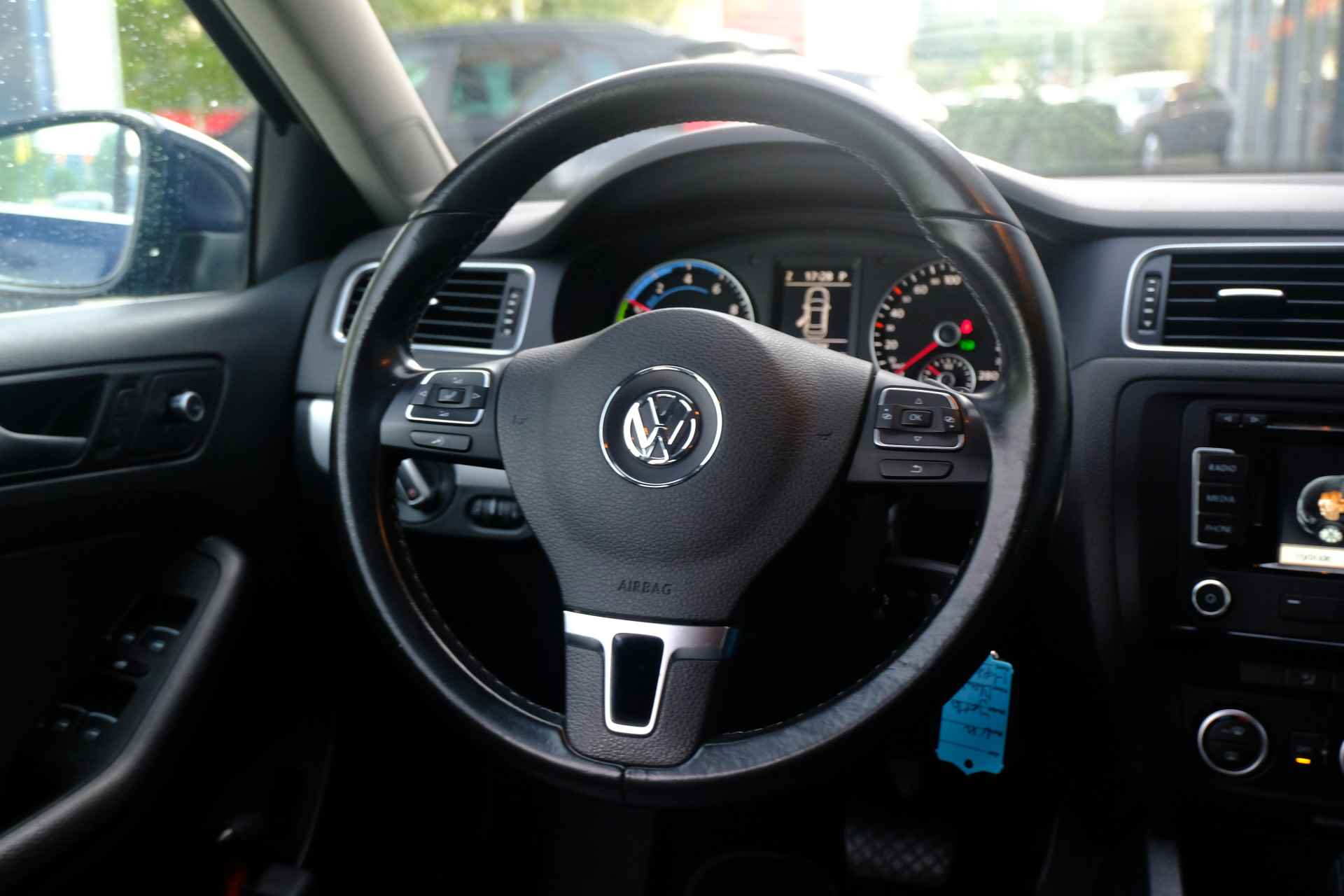 Volkswagen Jetta BWJ 2013 / 1.4 TSI Hybrid Comfortline / Clima / Navi / Cruise / PDC v+a / Lichtmetaal / - 25/34