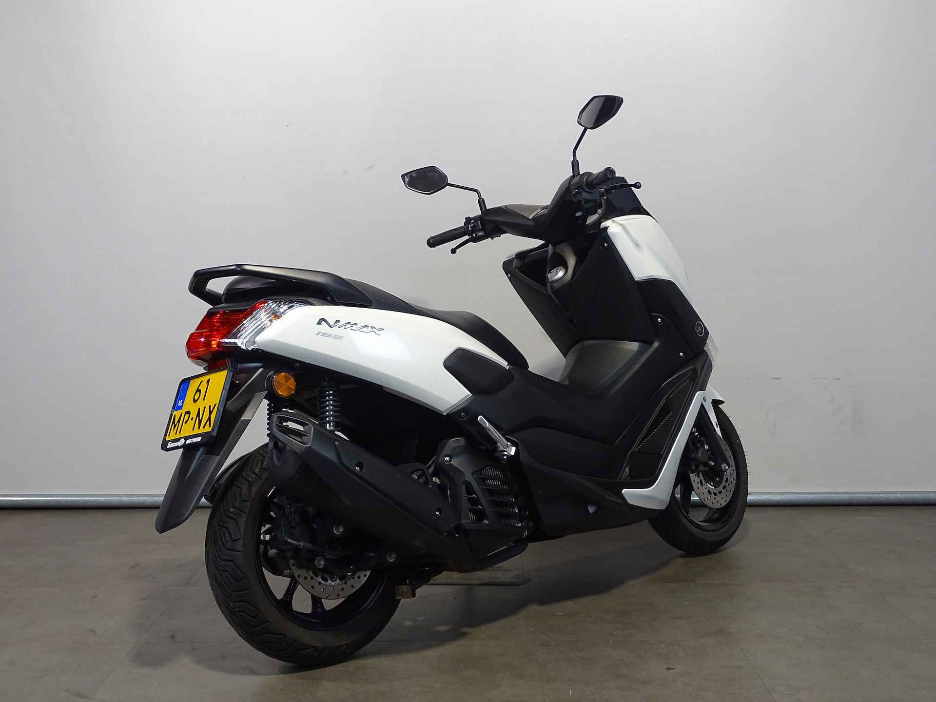 Yamaha NMAX 155 - 10/11