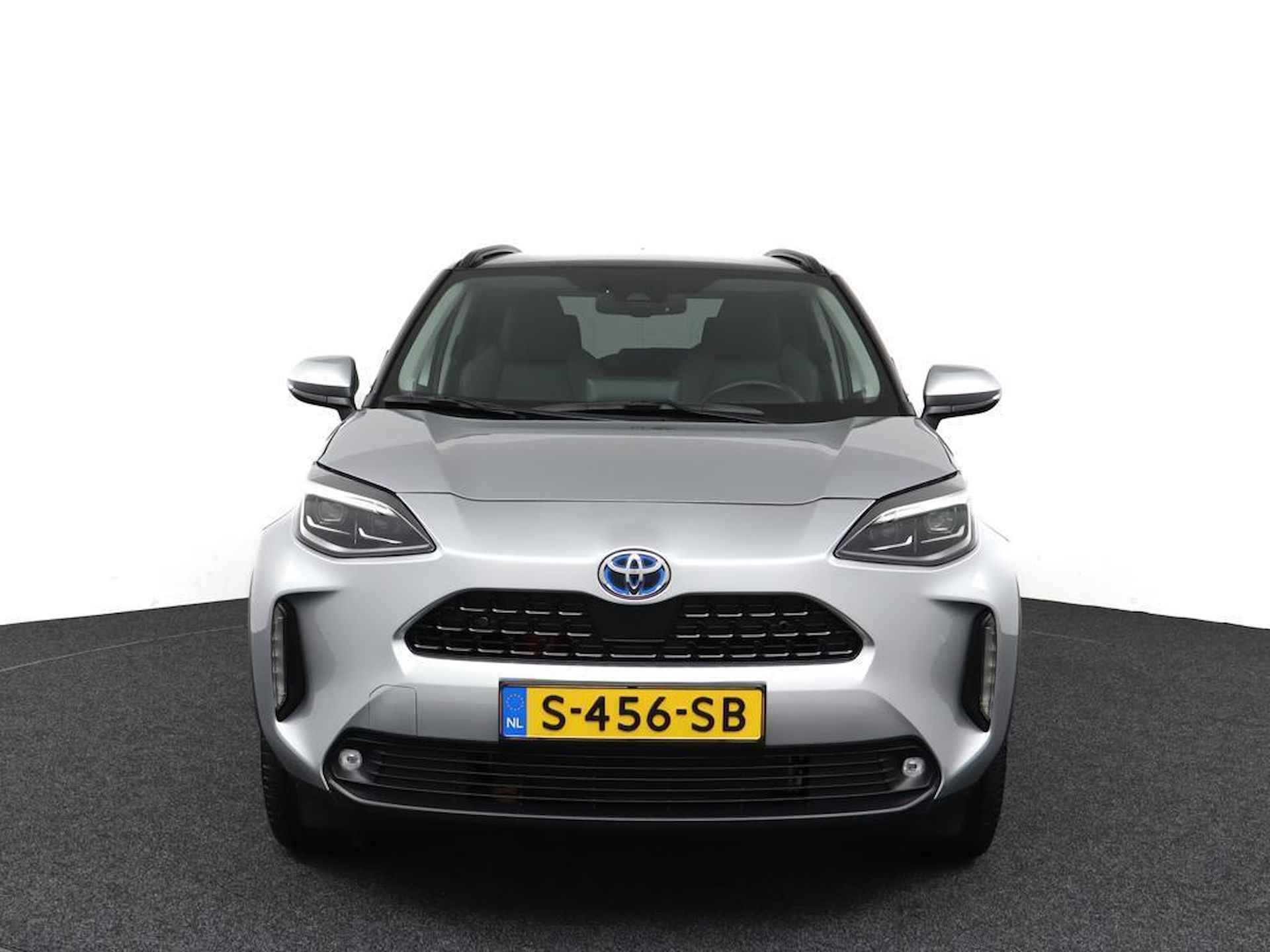 Toyota Yaris Cross 1.5 Hybrid Executive | Panoramadak | Trekhaak | JBL Audio | Navigatie | Parkeersensoren | - 16/49