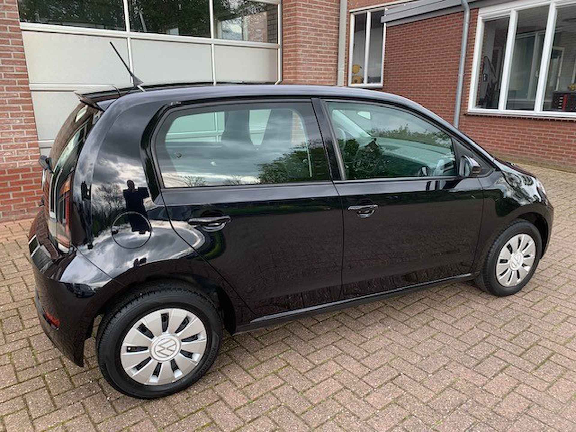 Volkswagen up! 1.0 BleuTooth ,Airco. DAB - 5/20