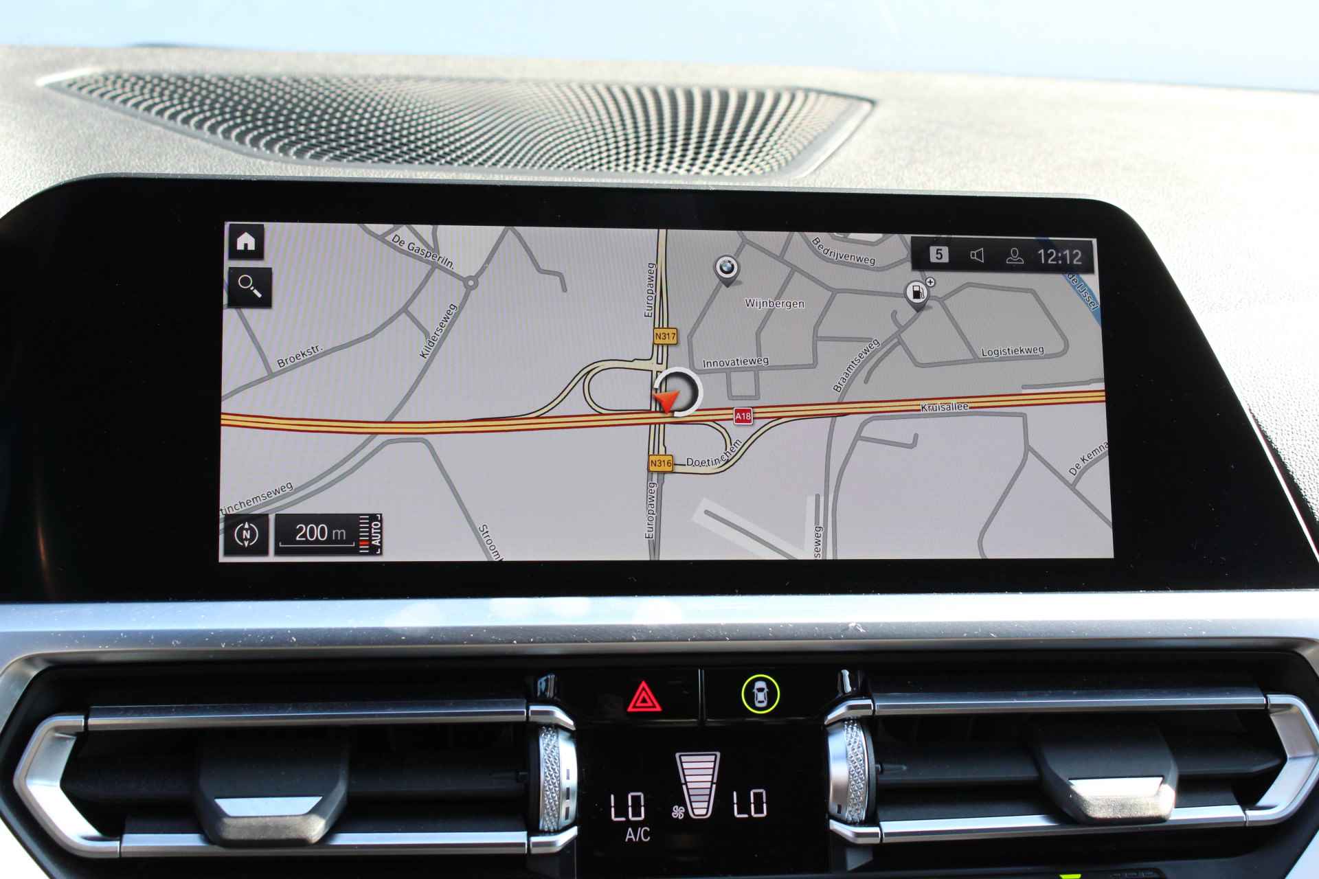 BMW 3 Serie Touring 330i High Executive Automaat / Sportstoelen / Active Cruise Control / LED / Live Cockpit Professional / Stoelverwarming - 20/24