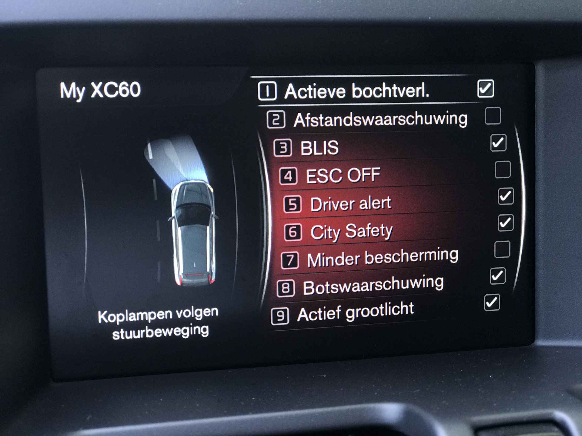 Volvo XC60 2.0 T6 Inscription Automaat | Rijklaar incl 12 mnd Bovag | Luxe Lederen dashboard Keyless Panoramadak - 17/36