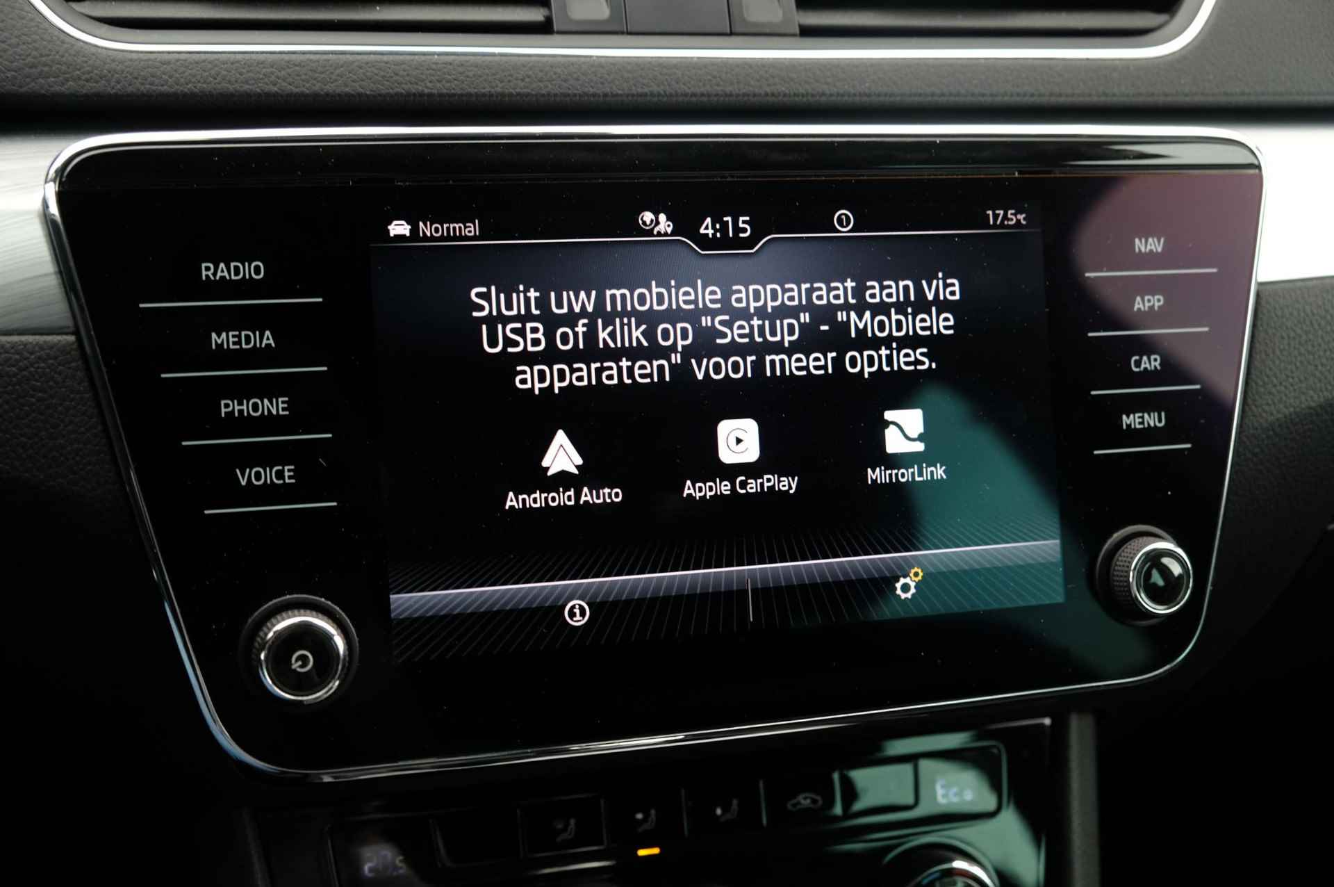 Skoda Superb Combi 1.4 TSI iV Business Edition Plus | Apple Carplay & Android Auto | Cruise control | DAB+ | PDC | Plug-in Hybride | Navigatie - 25/39