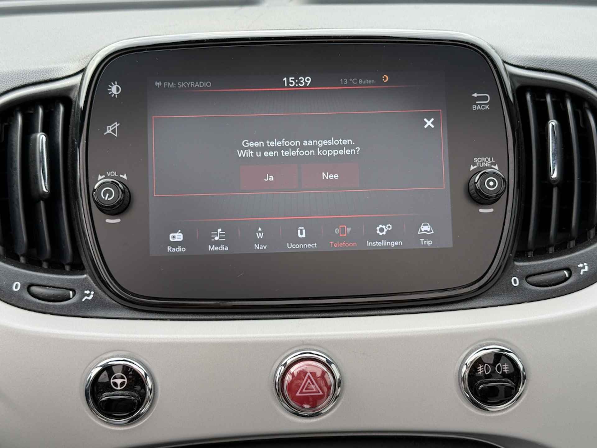 Fiat 500 C 1.0 Hybrid 70 PK Star | Navi | Carplay | Clima | Chrome | 16" - 12/17