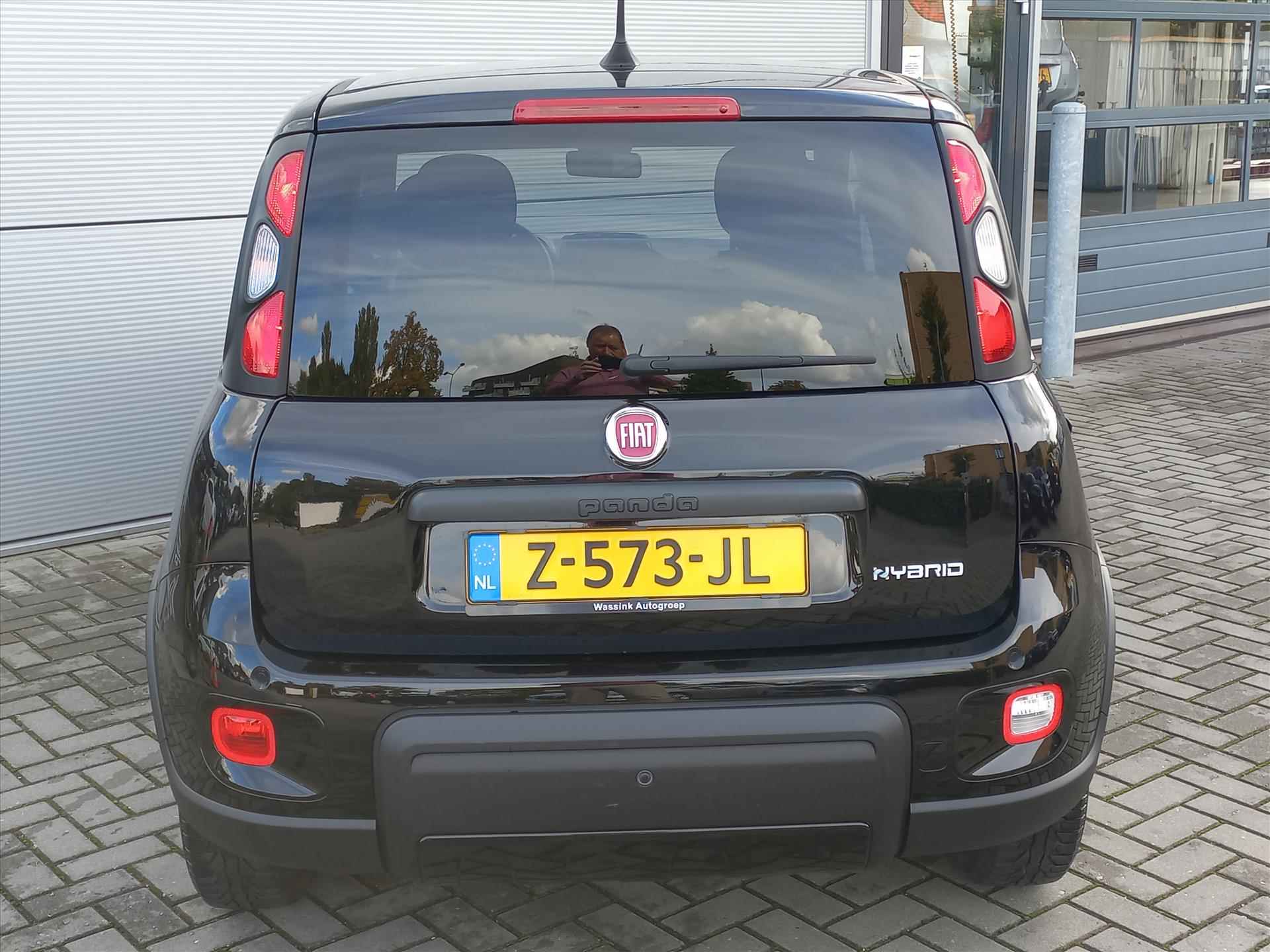 Fiat Panda 1.0 70pk Hybride Sport | Airconditioning | Navigatie by App | Lm velgen + All season | Parkeersensoren | - 32/35