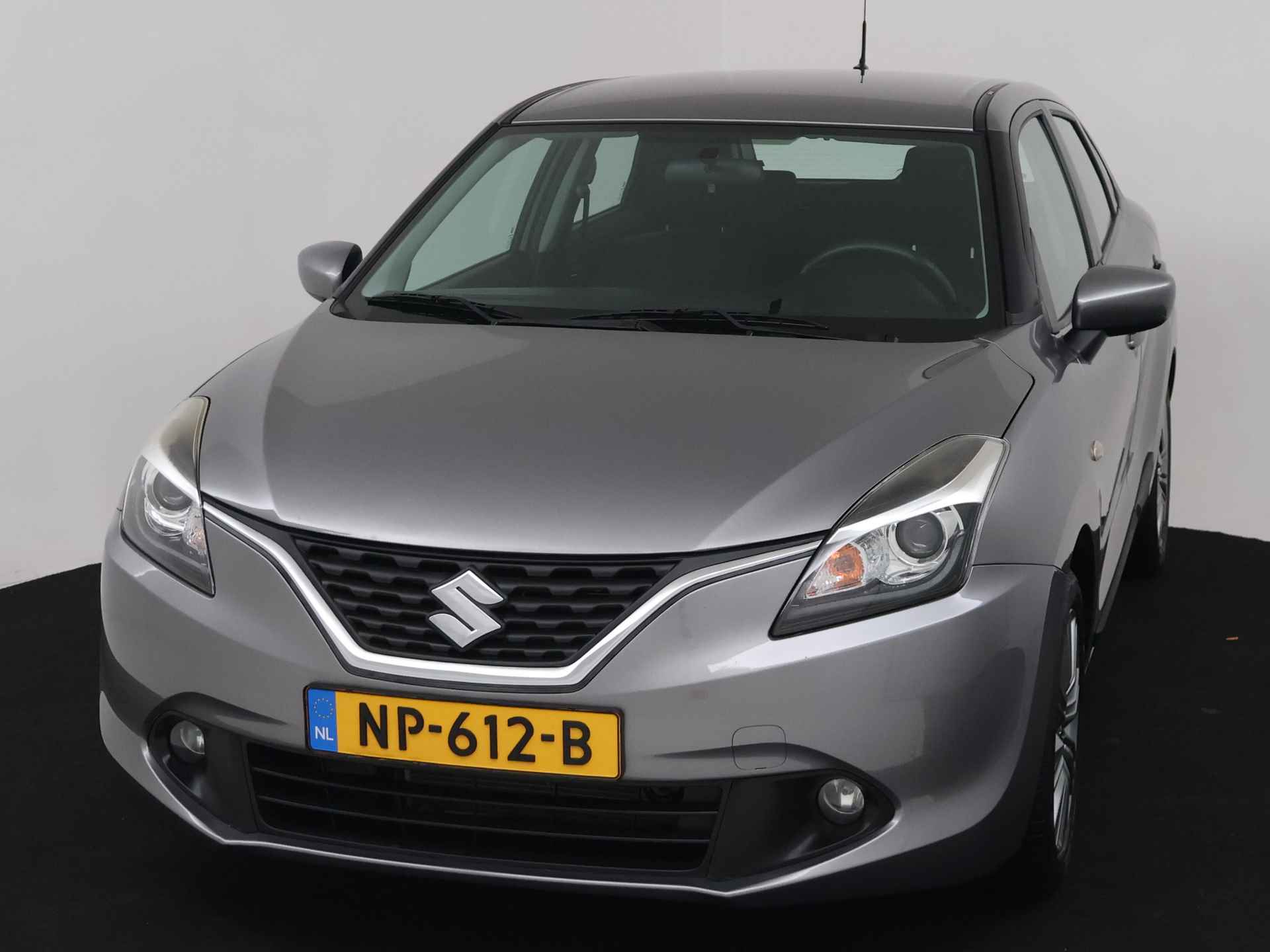 Suzuki Baleno 1.2 Dynamic | Apple Carplay / Android Auto | Navigatie | Stoelverwarming vóór | Trekhaak | Cruise Control | - 33/41