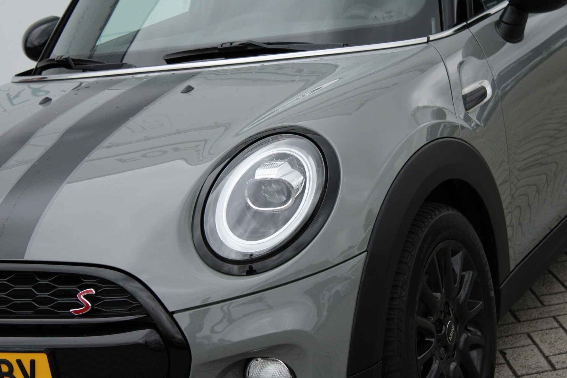 MINI Mini 1.5 Cooper Business Edition NL AUTO | PANO | S UITGEVOERD | NAVI | - 9/31