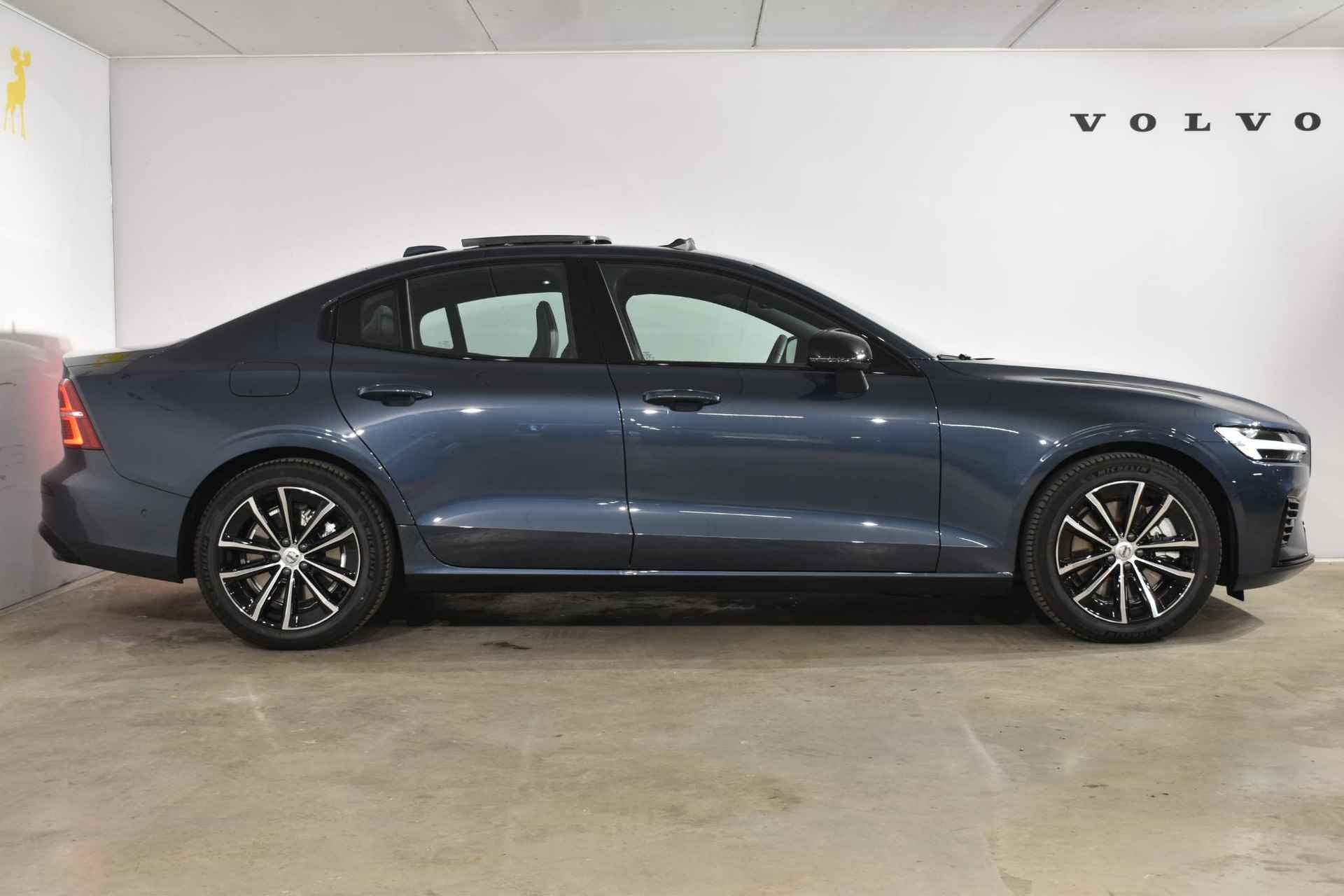 Volvo S60 T6 350PK Long Range Recharge AWD Ultimate / BLIS / Adaptieve Cruise Control / 360 Camera / Verkeersbordherkenning / Apple Carplay / - 4/45