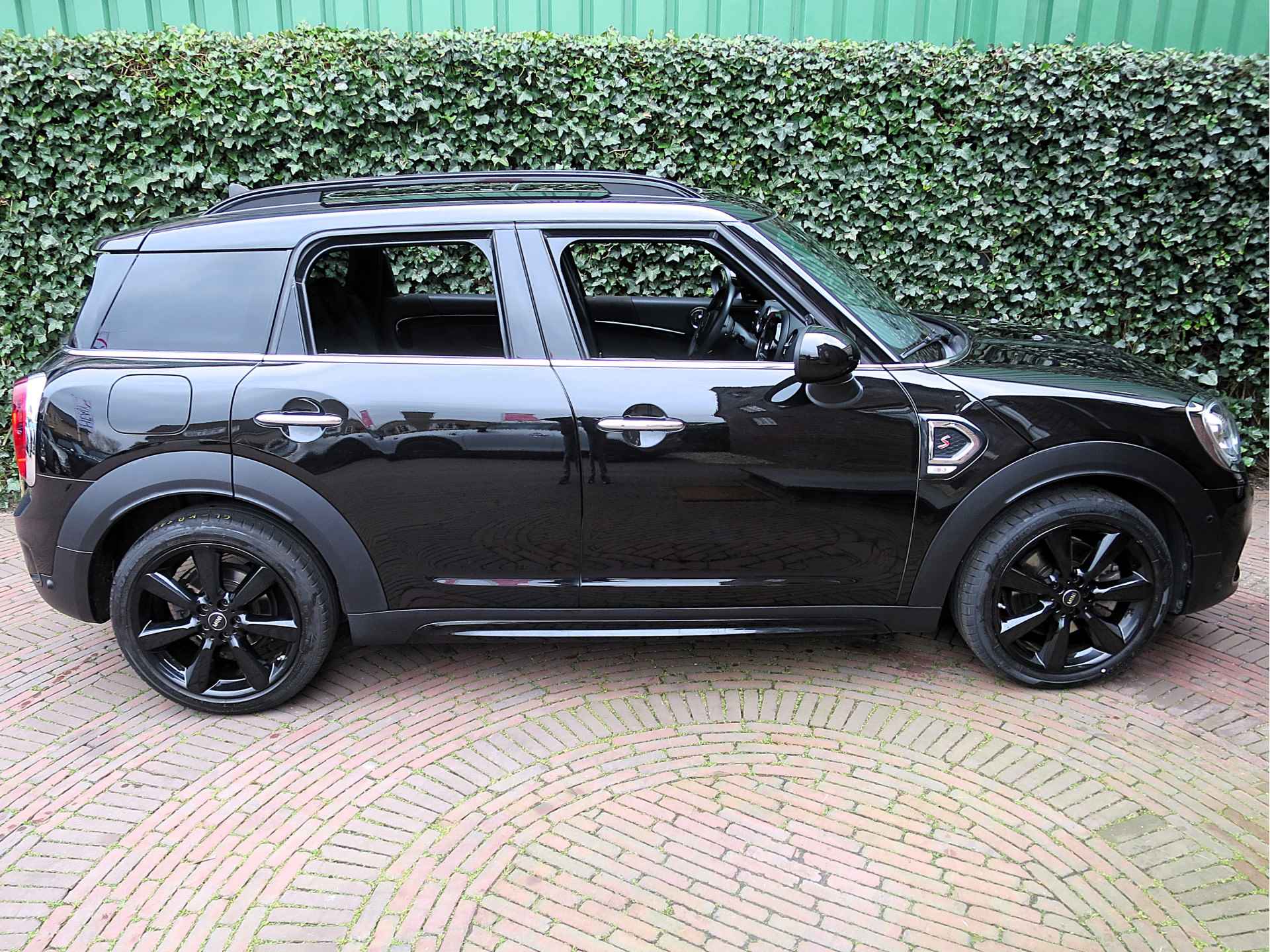 MINI Countryman 2.0 Cooper S Chili F60 aut. met Pano.dak, Leer, HK audio, Apple CarPlay & 19" - 9/52