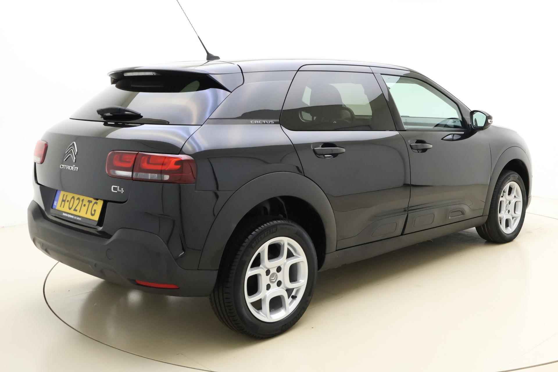 Citroen C4 Cactus 1.2 PureTech Feel | Navigatie | Apple Carplay/Android Auto | Parkeersensoren | DAB+ | Cruise Control - 3/33