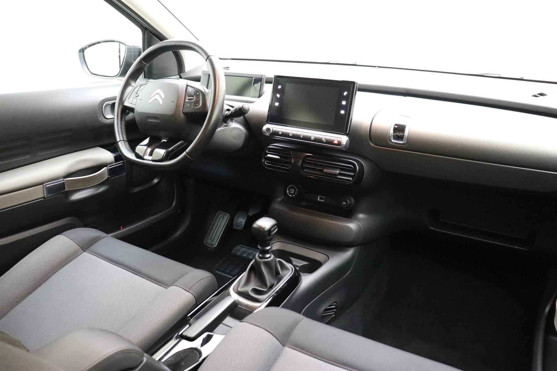 Citroen C4 Cactus 1.2 PureTech Feel | Navigatie | Apple Carplay/Android Auto | Parkeersensoren | DAB+ | Cruise Control - 4/33