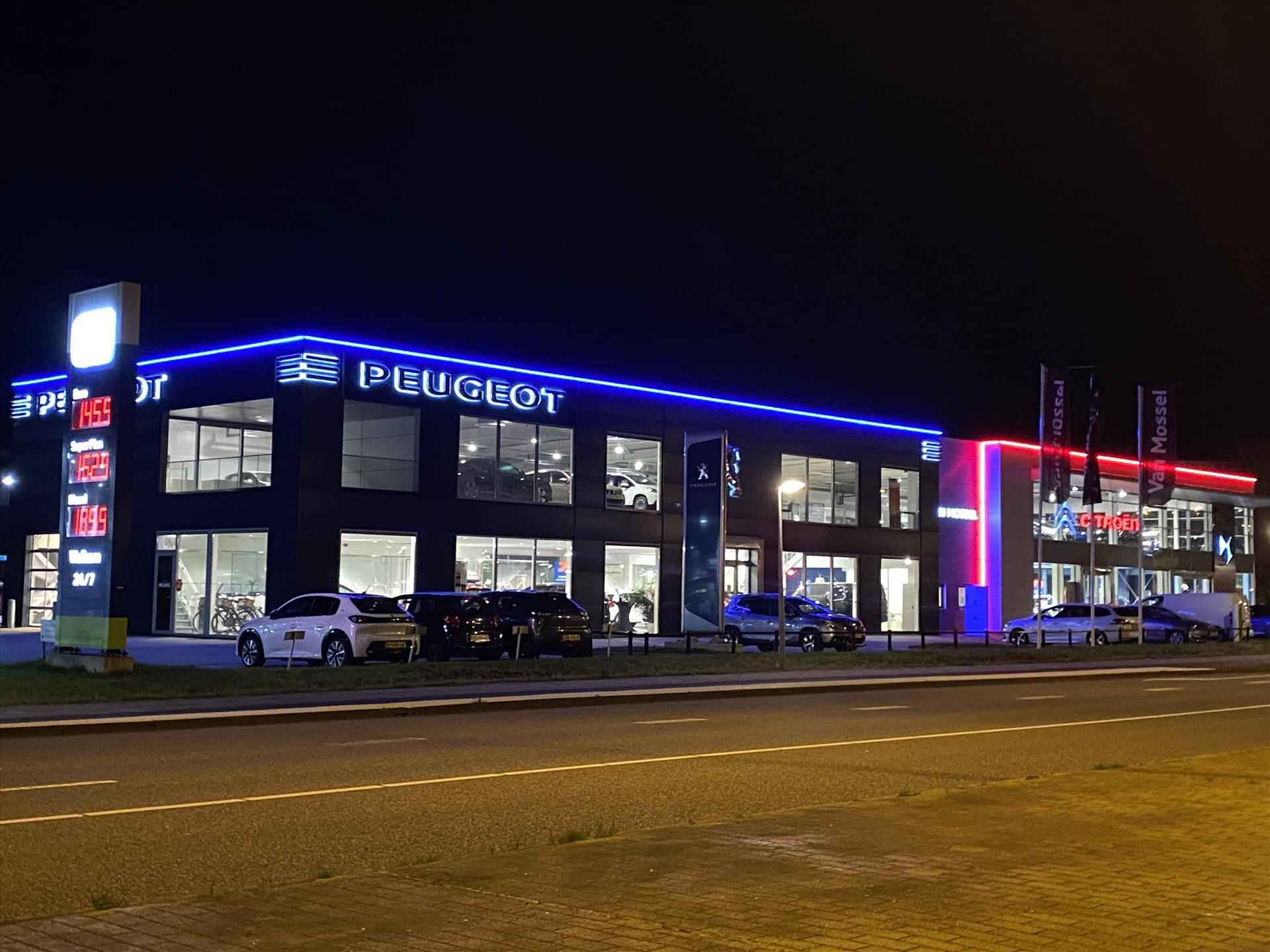 Peugeot 3008 Blue Lease Premium | Trekhaak | Leder | Navigatie | Zeer compleet! - 11/13
