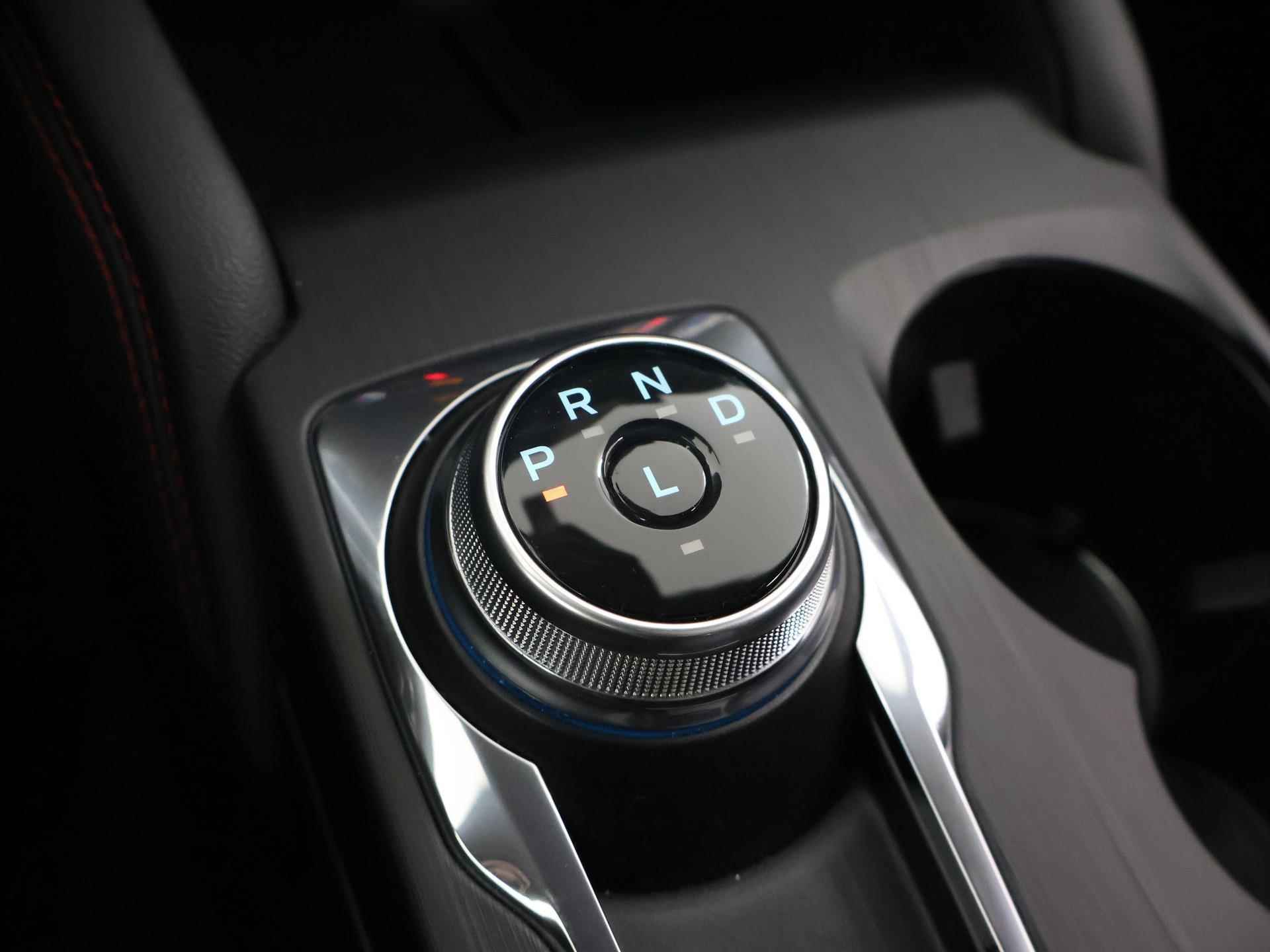 Ford Kuga 2.5 PHEV ST-Line X | Panoramadak | Adaptive Cruise Control | Adaptive LED koplampen | Winterpack | - 28/45