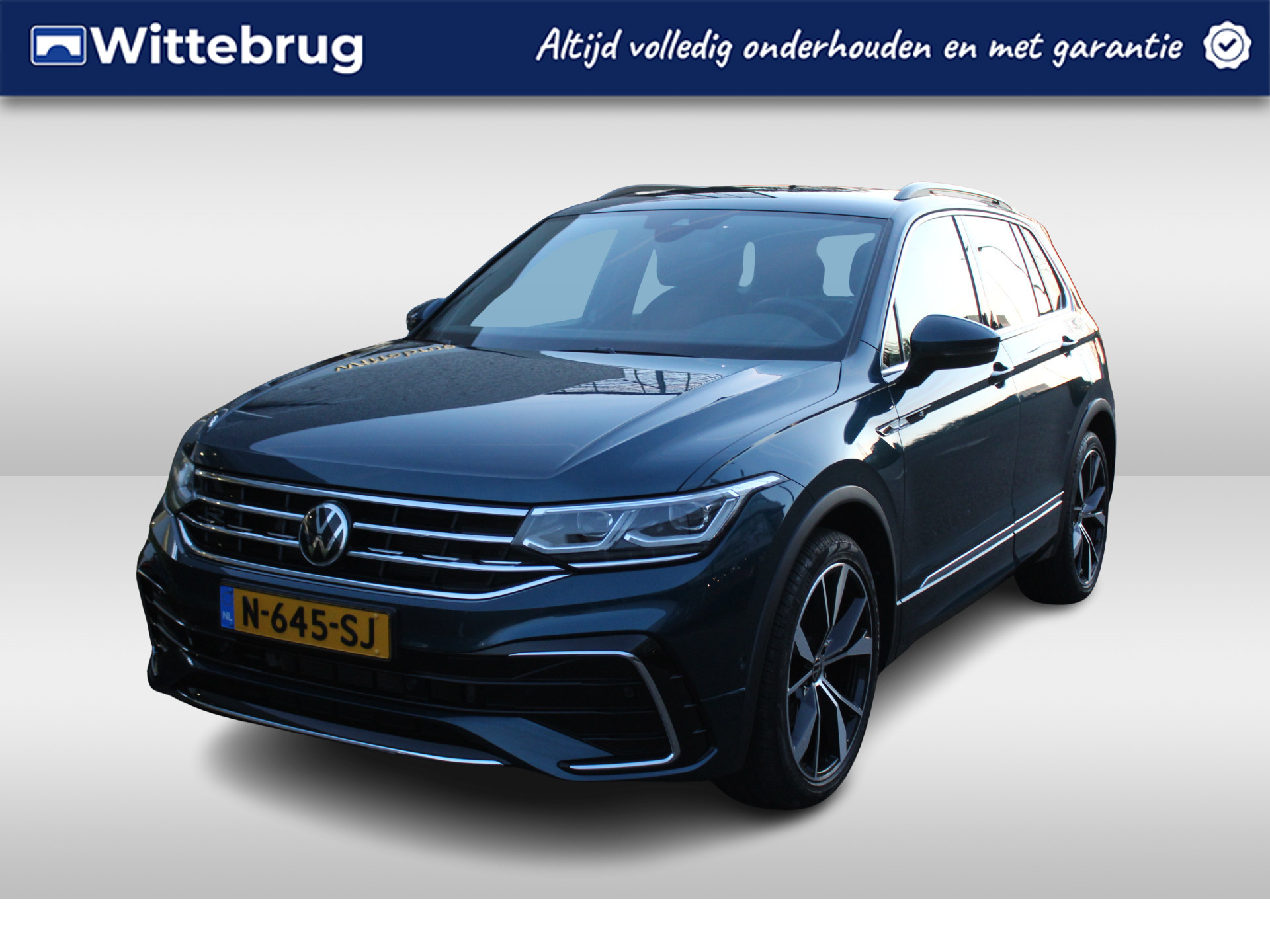 Volkswagen Tiguan 1.5 TSI R-Line / NAVI / APP.Connect / 20"LMV / Zwenkbare Trekhaak