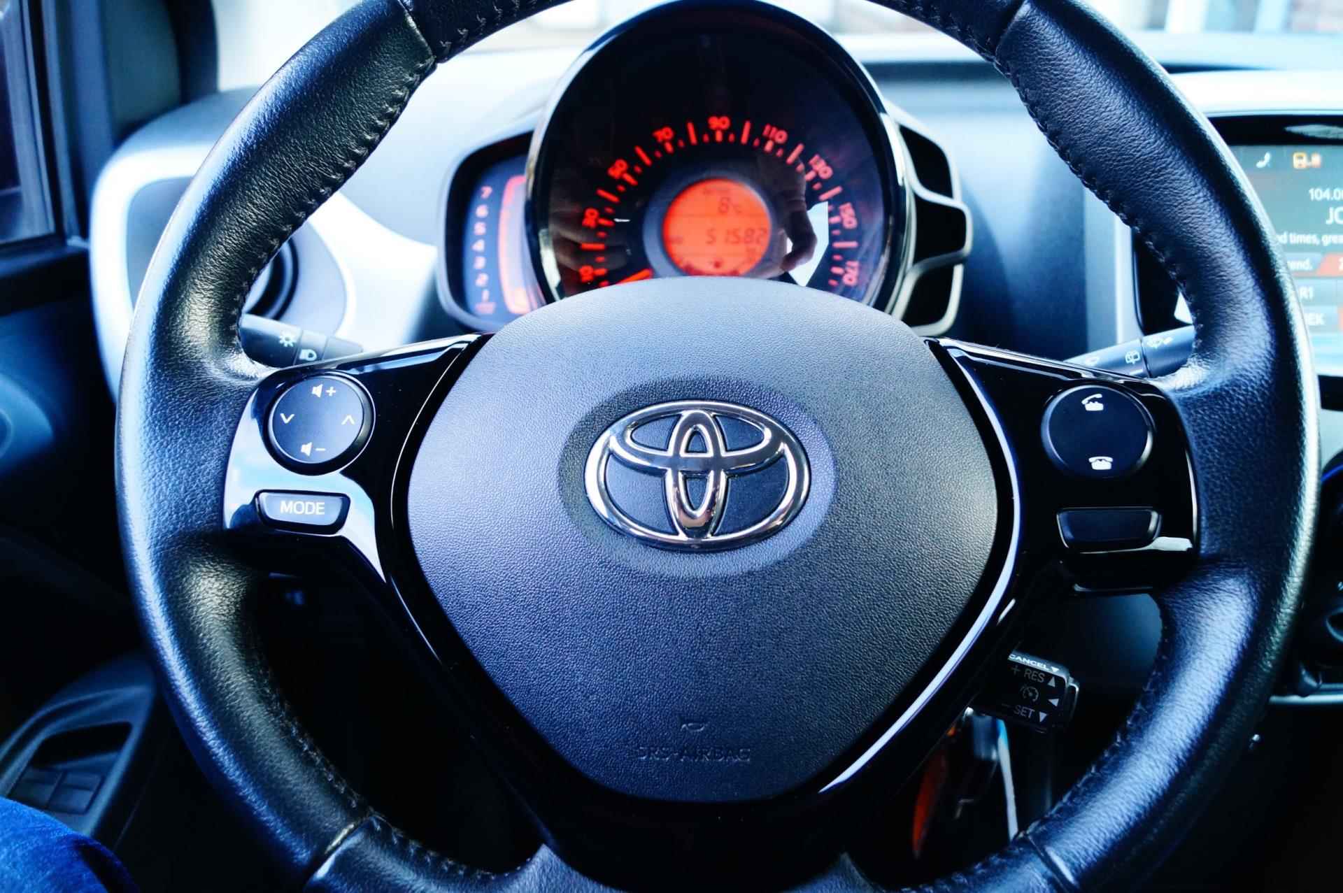 Toyota Aygo 1.0 VVT-i Achtercamera Media/Bluetooth - 11/19