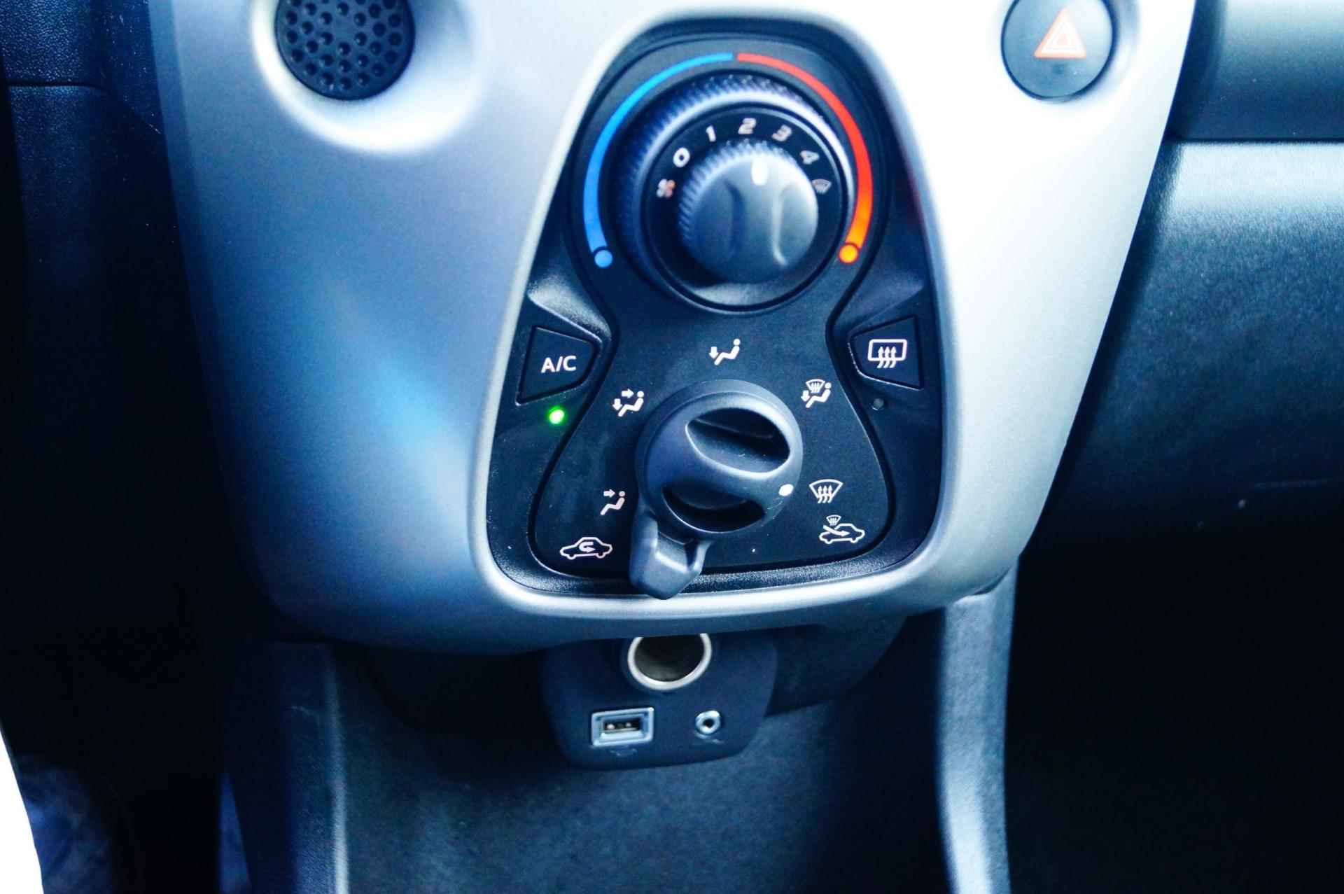 Toyota Aygo 1.0 VVT-i Achtercamera Media/Bluetooth - 13/19