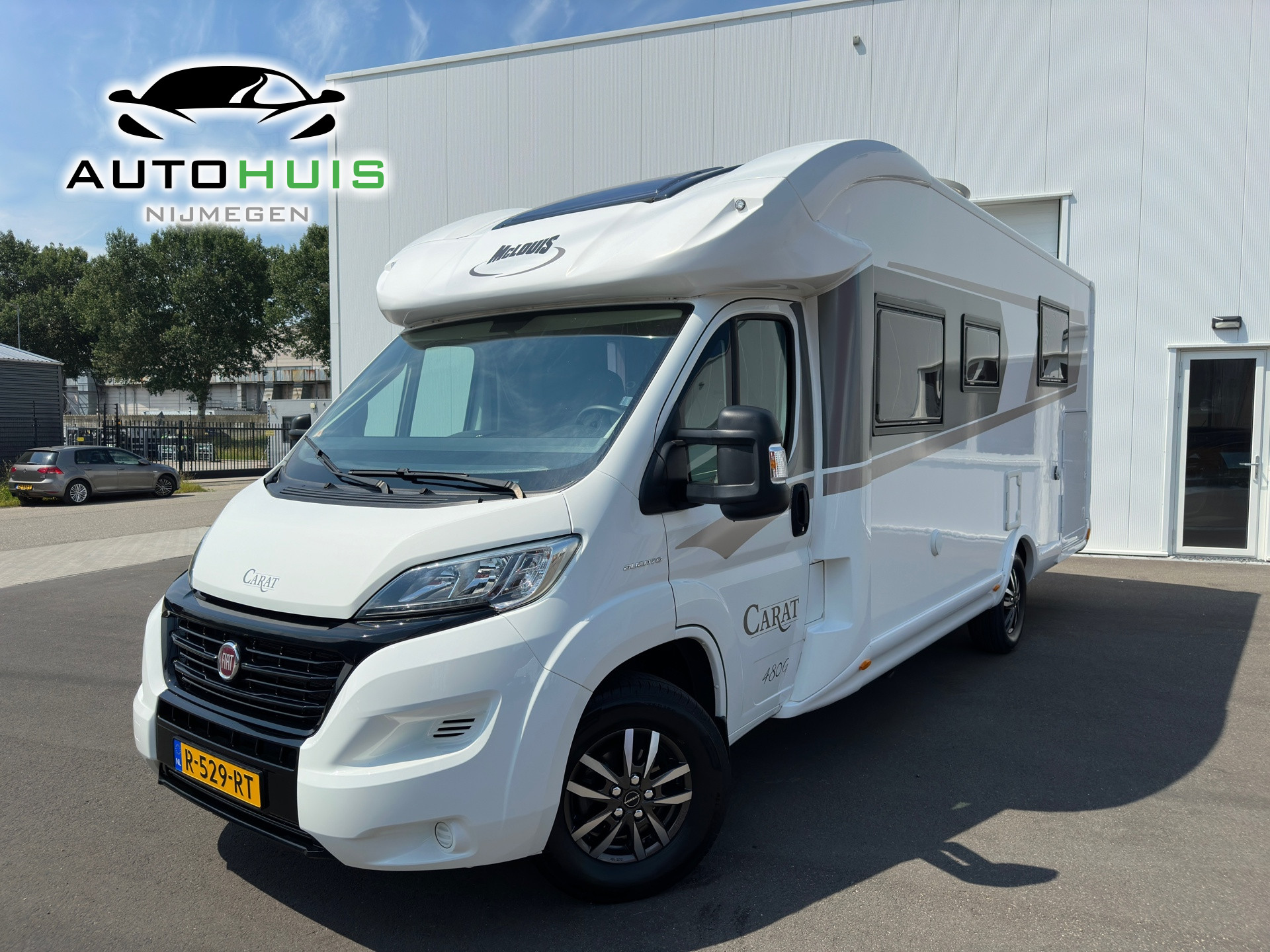 Mc louis 480 Mc louis Carat 480g Dak airco Dometic Fietsendrager thule 4 slaapplaatsen 4 zitplaatsen perfecte staat !