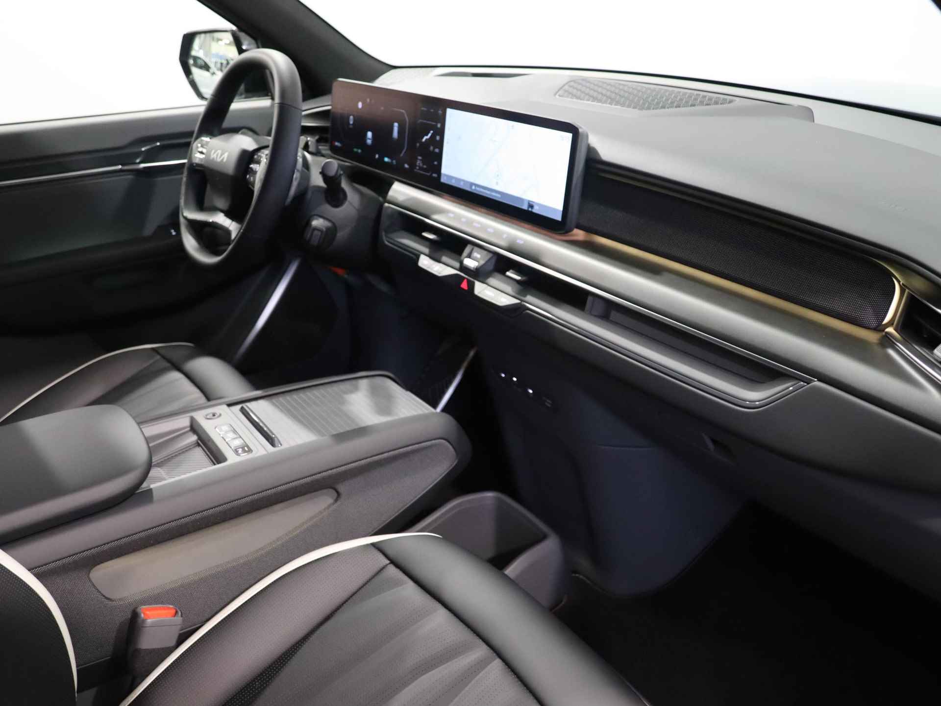 Kia EV9 Launch Edition GT-Line AWD 6p. 99.8 kWh |6-Zits Uitvoering | 505 km WLTP| Ultrasnel laden| Full Options| Bel KIA Leiderdorp: 071 760 06 00 - 60/62