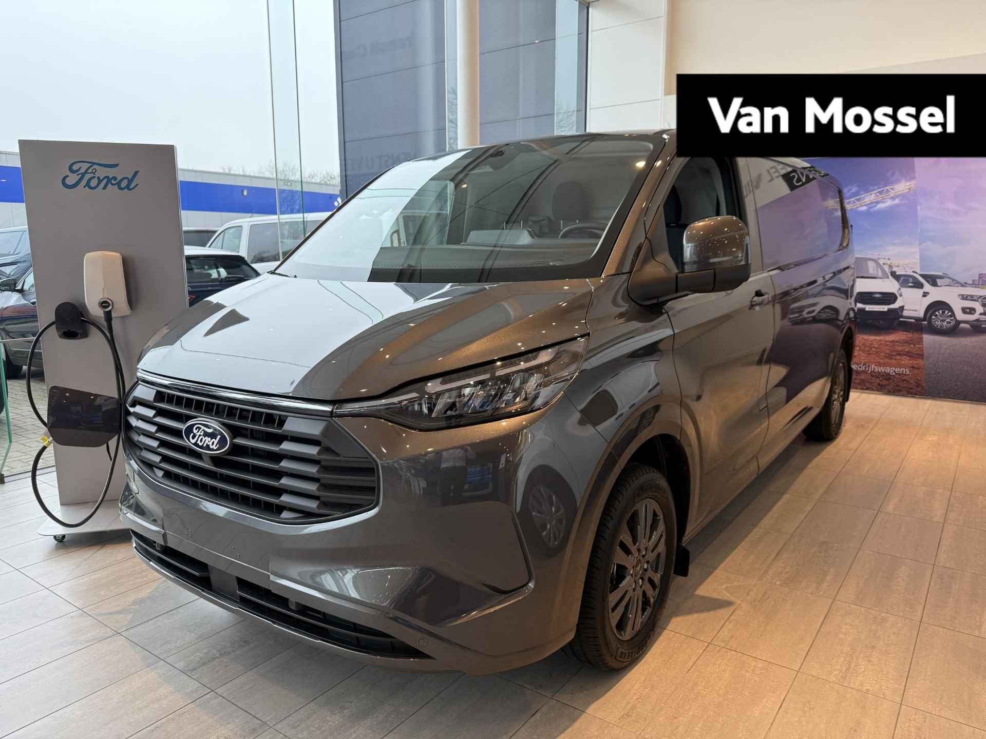 Ford Transit Custom 340 2.5 PHEV L2H1 Limited | Voorraadauto