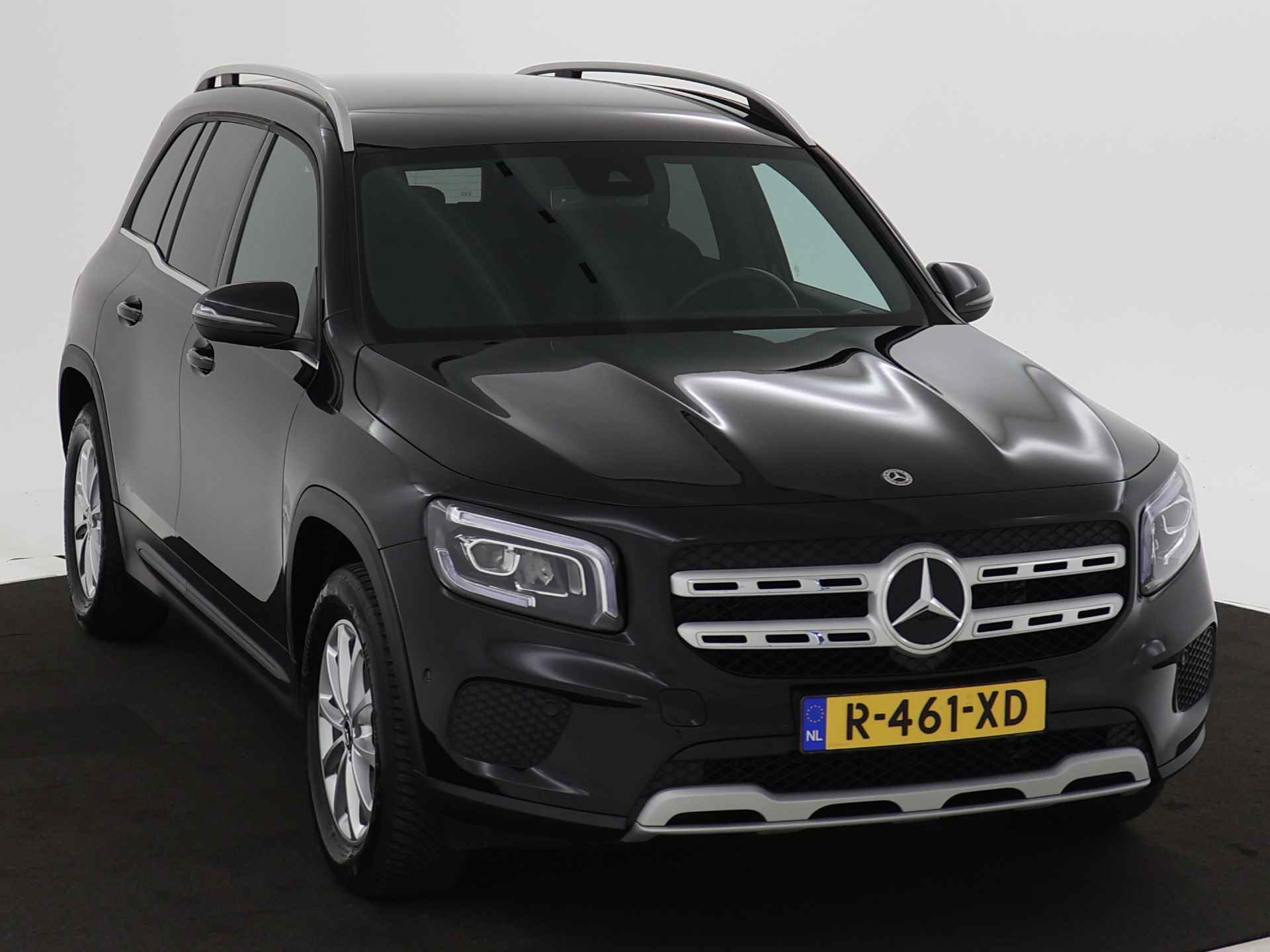 Mercedes-Benz GLB 180 Business Line | Trekhaak | Navigatie | Inclusief 24 maanden MB Certified garantie voor Europa. - 28/44