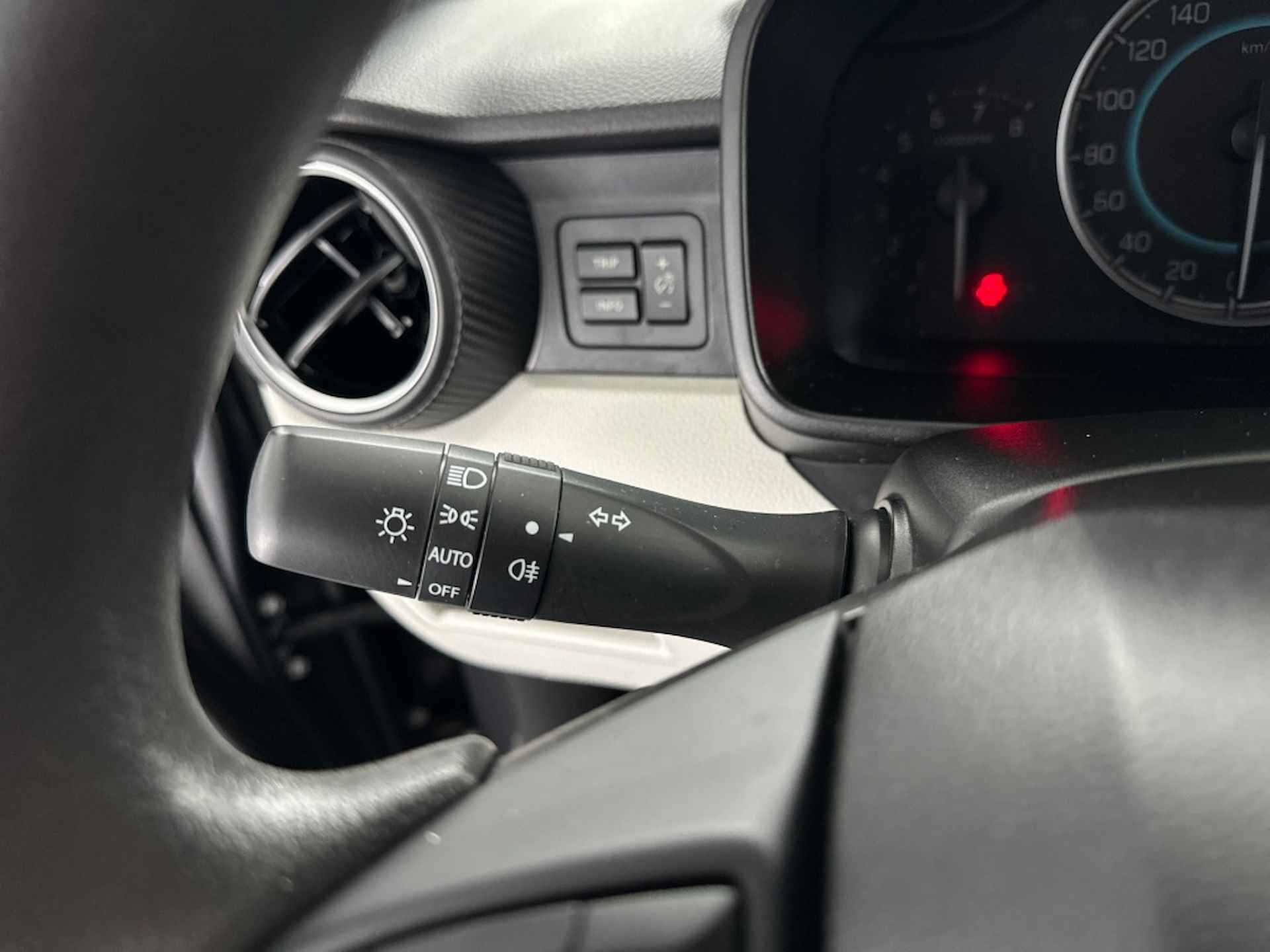 Suzuki Ignis 1.2 Select Automaat | Navigatie | Parkeercamera | Apple Carplay/Android Auto - 24/38