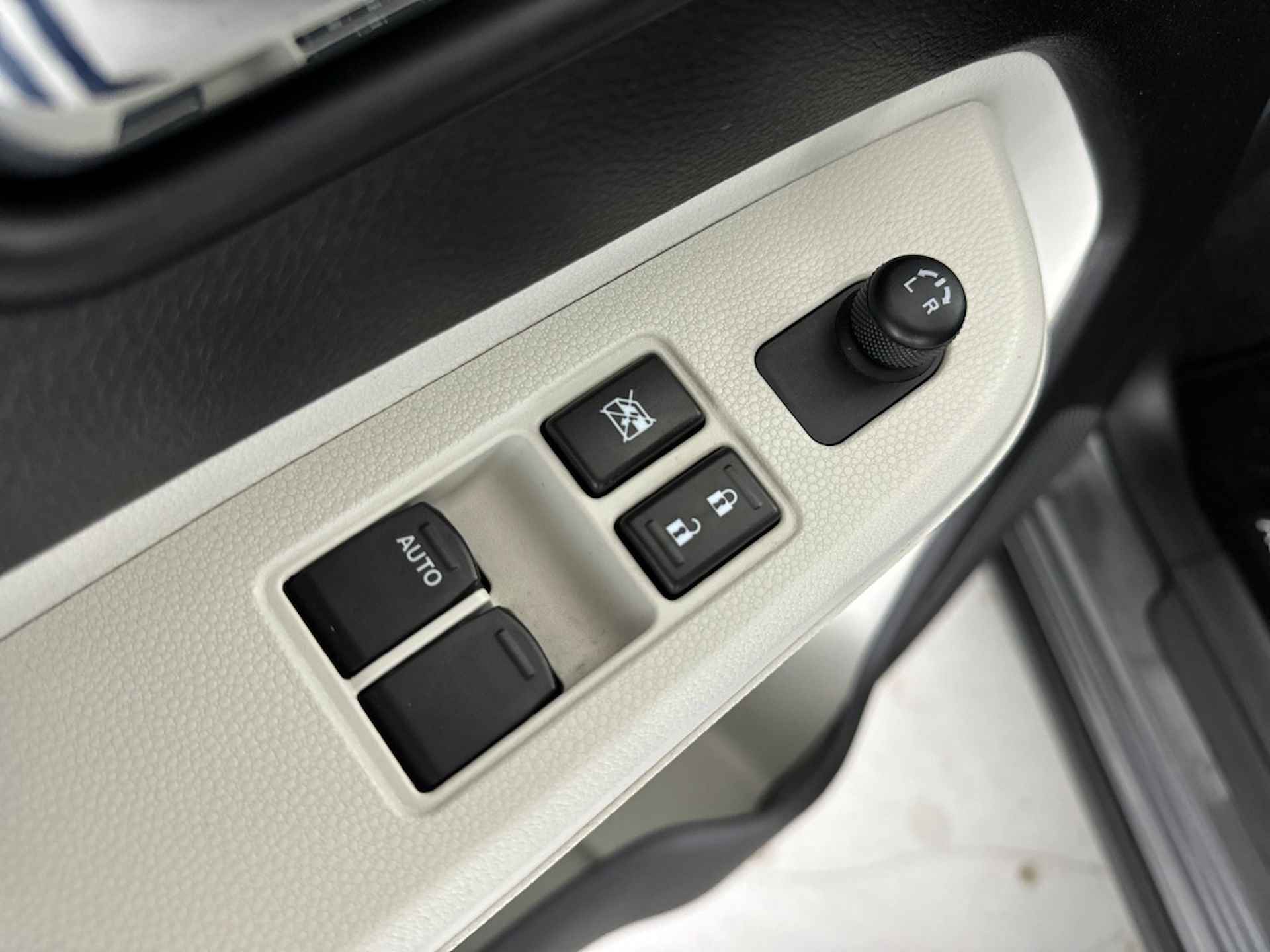 Suzuki Ignis 1.2 Select Automaat | Navigatie | Parkeercamera | Apple Carplay/Android Auto - 26/38