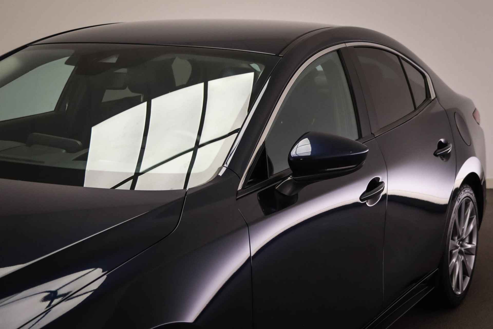 Mazda 3 2.0 e-SkyActiv-X M Hybrid 180 Luxury | HEAD-UP |  LEDER | ACC | NAVIGATIE | DAB | APPLE | CAMERA | TREHAAK AFN. - 16/52