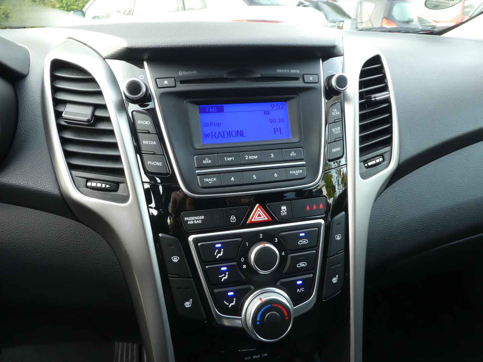 Hyundai i30 Wagon 1.6 GDi 135PK i-Motion LED|Airco|Cruise|Bluetooth - 20/38