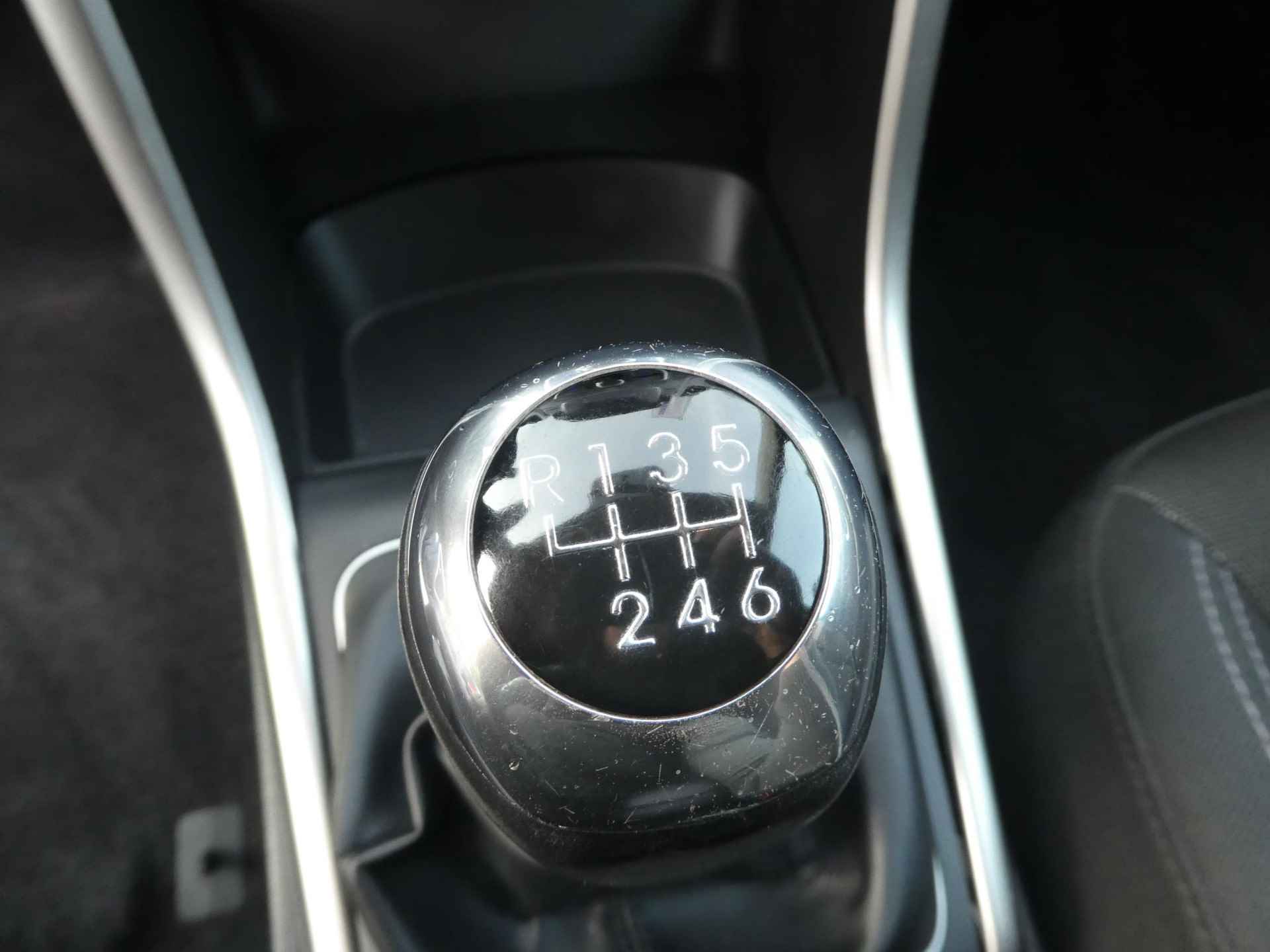 Hyundai i30 Wagon 1.6 GDi 135PK i-Motion LED|Airco|Cruise|Bluetooth - 25/38