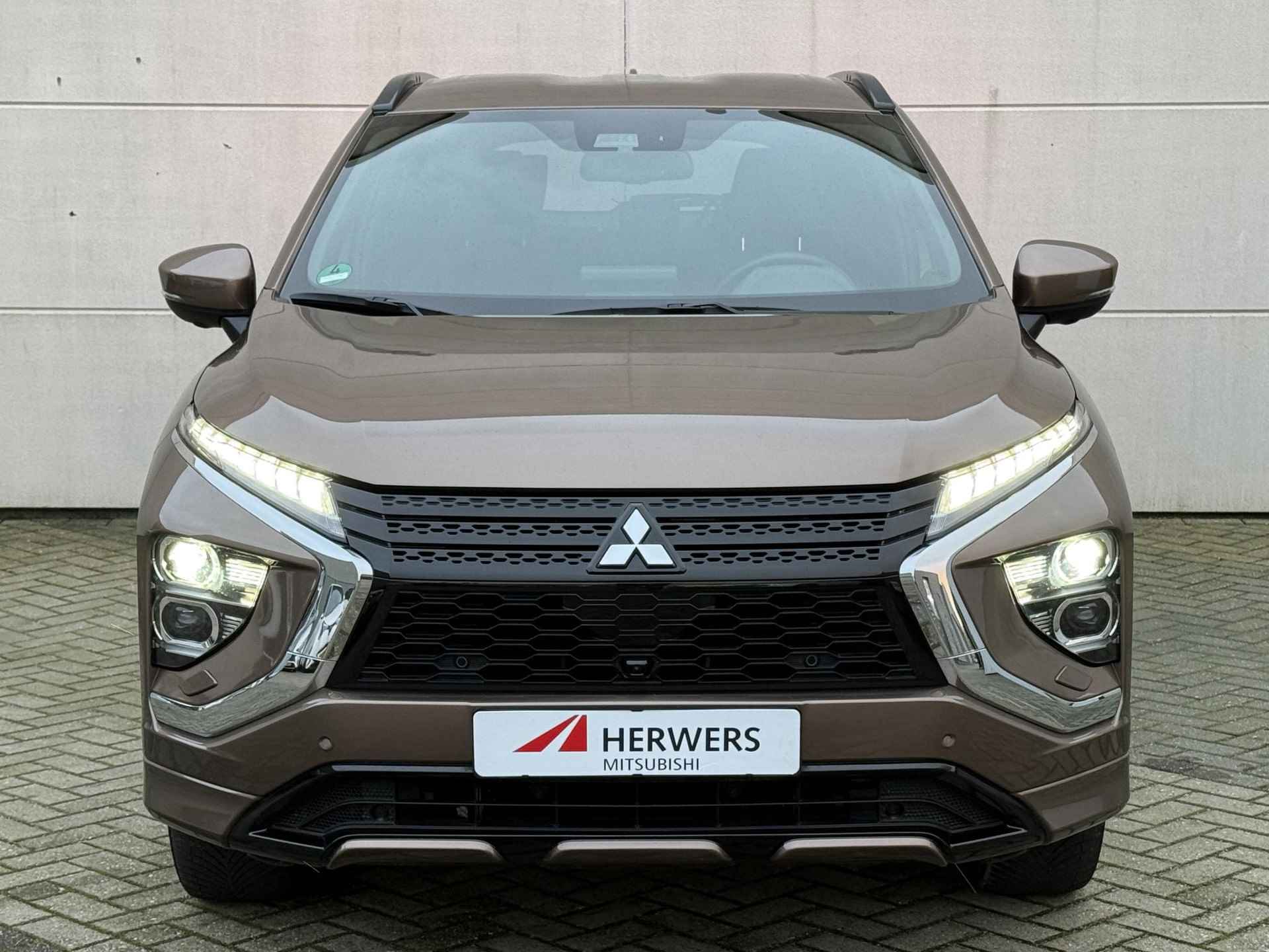 Mitsubishi Eclipse Cross 2.4 PHEV Business Executive / 1500kg Trekgewicht / 360 Camera / Dodehoekdetectie / Apple CarPlay/Android Auto / Stoel/stuurverwarming / Adaptive Cruise Control / - 6/32