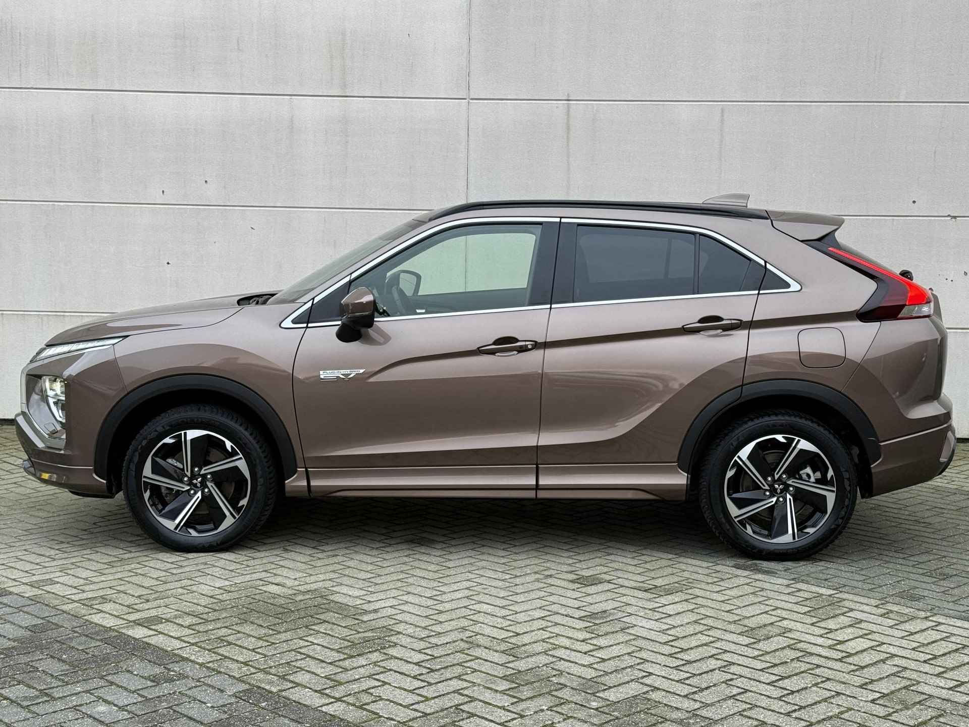 Mitsubishi Eclipse Cross 2.4 PHEV Business Executive / 1500kg Trekgewicht / 360 Camera / Dodehoekdetectie / Apple CarPlay/Android Auto / Stoel/stuurverwarming / Adaptive Cruise Control / - 8/32