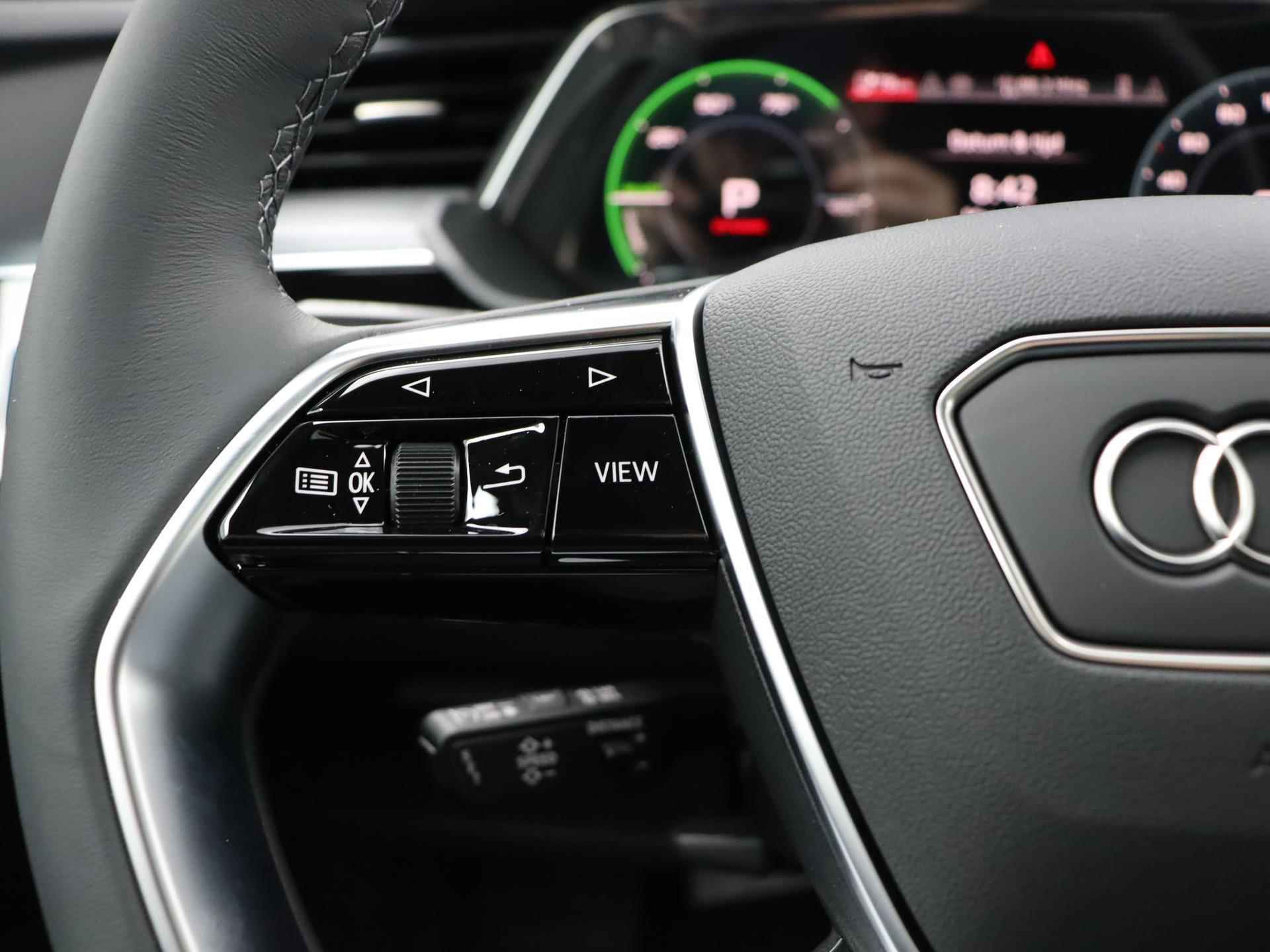 Audi Q8 e-tron 55 quattro Advanced Edition Plus 115 kWh 408 PK | Nieuw | Fabrieksgarantie | Achteruitrijcamera | Matrix koplampen | Stoelverwarming | Audi virtual cockpit plus | Lichtpakket ambient light plus | Optiekpakket zwart plus | Tweede laadaansluiting | Privacy glas | - 9/41