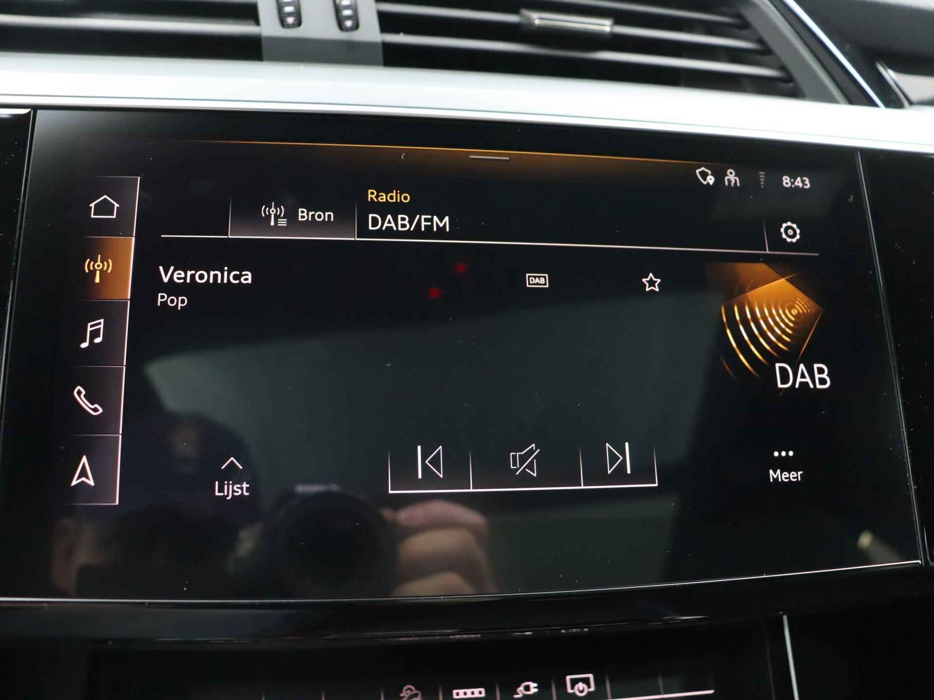 Audi Q8 e-tron 55 quattro Advanced Edition Plus 115 kWh 408 PK | Nieuw | Fabrieksgarantie | Achteruitrijcamera | Matrix koplampen | Stoelverwarming | Audi virtual cockpit plus | Lichtpakket ambient light plus | Optiekpakket zwart plus | Tweede laadaansluiting | Privacy glas | - 17/41