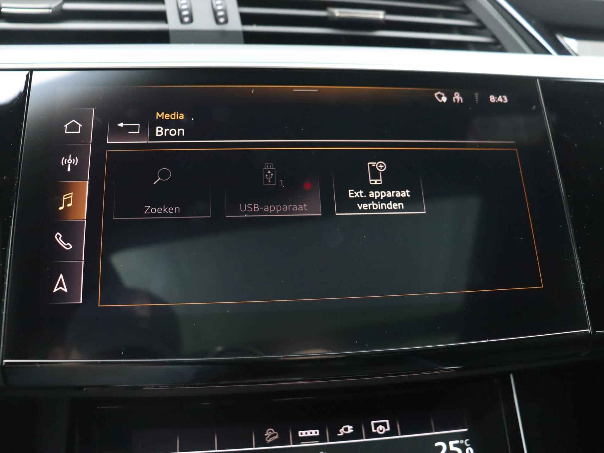 Audi Q8 e-tron 55 quattro Advanced Edition Plus 115 kWh 408 PK | Nieuw | Fabrieksgarantie | Achteruitrijcamera | Matrix koplampen | Stoelverwarming | Audi virtual cockpit plus | Lichtpakket ambient light plus | Optiekpakket zwart plus | Tweede laadaansluiting | Privacy glas | - 18/41