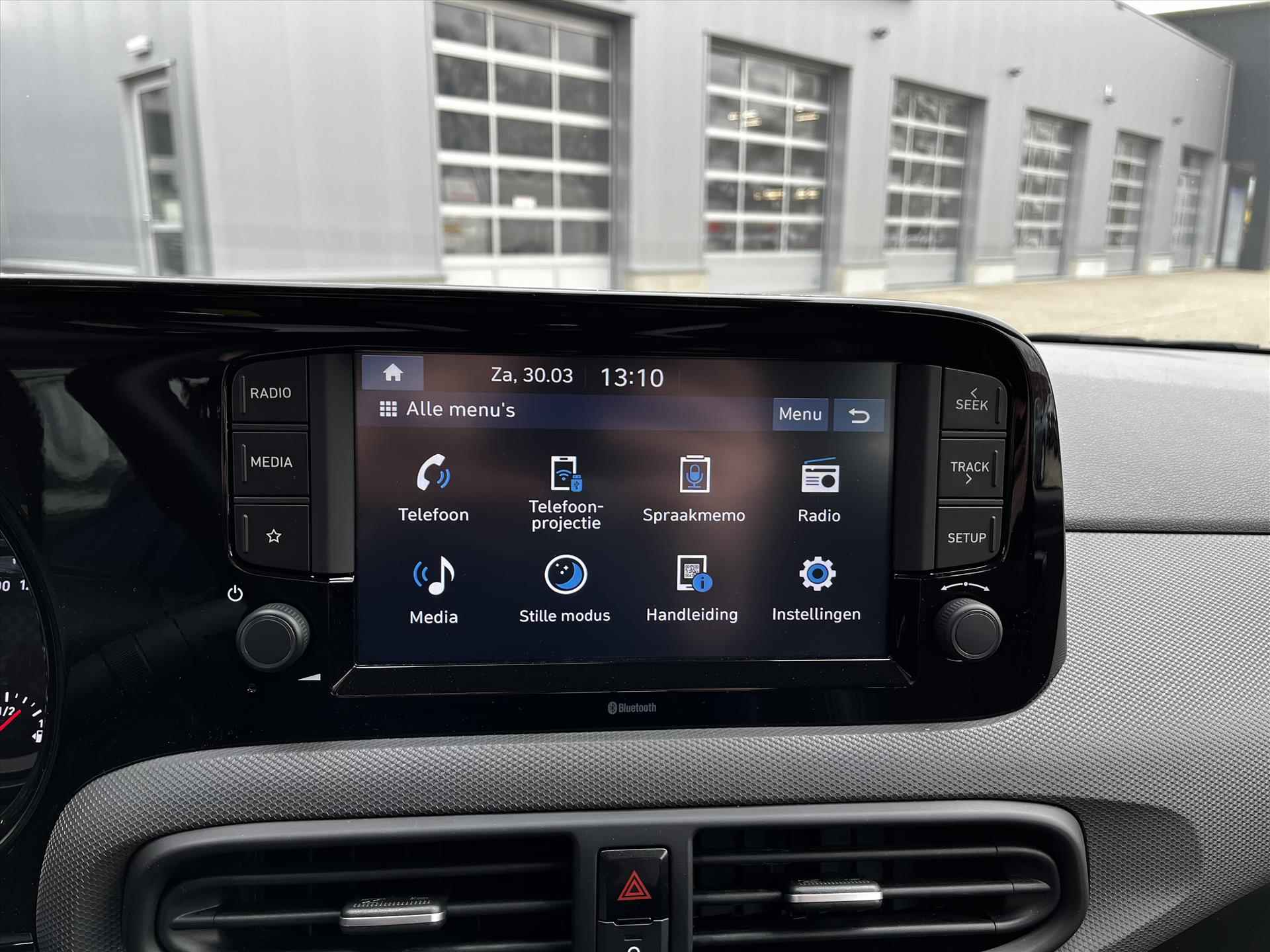 HYUNDAI I10 1.0i 67pk Comfort | Apple carplay / Android auto | Lichtsensor - 20/25