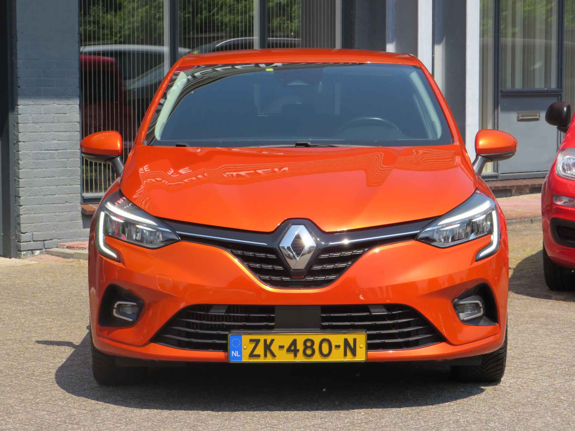 Renault Clio 1.0 TCe Intens| 100-PK | Clima-Airco | Unieke uitvoering! | Zuinig A-Label | Inc. BOVAG-Garantie - 6/40