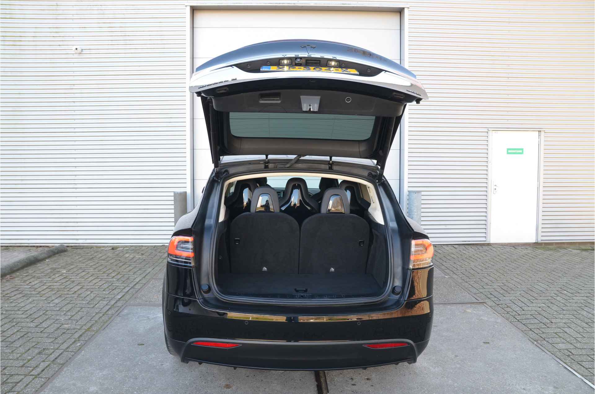 Tesla Model X 90D (4x4) 7p. AutoPilot, 22", Free SuperCharge, MCU2, MARGE Rijklaar - 31/33