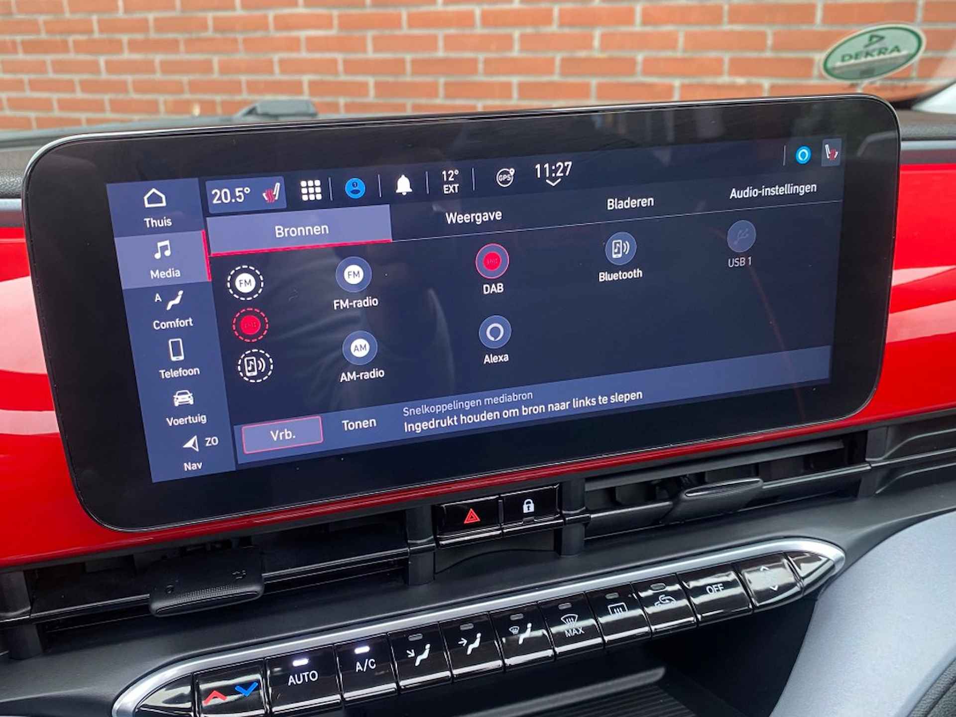 FIAT 500e CABRIO RED 42 KWH STOELVERWARMING NAV CRUISE CARPLAY DAB LMV - 12/21