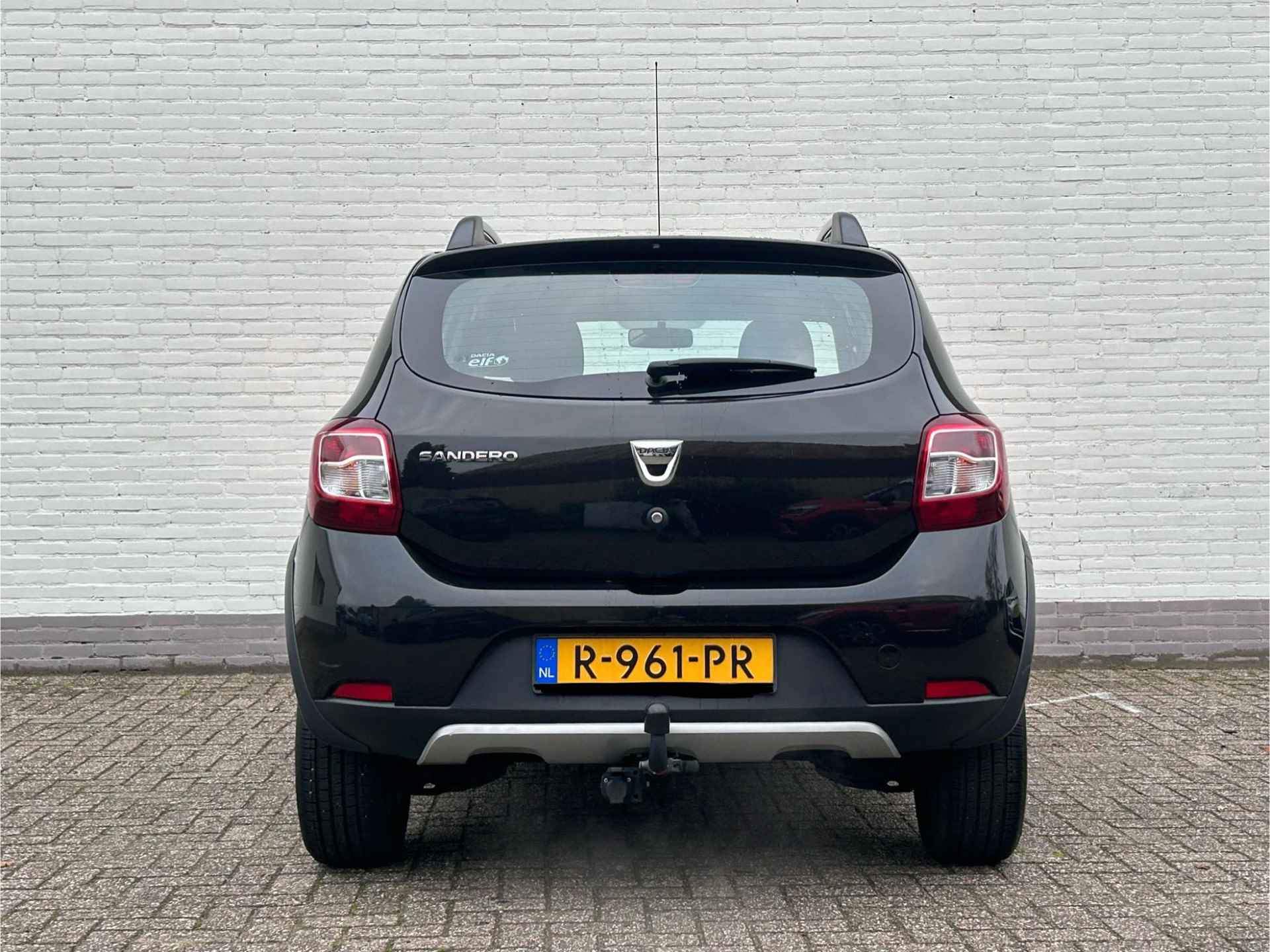 Dacia Sandero 0.9 TCe S&S Stepway Lauréate / Trekhaak / Airco / Bluetooth / Cruise control / Elektrische ramen / Mistlampen / - 33/36