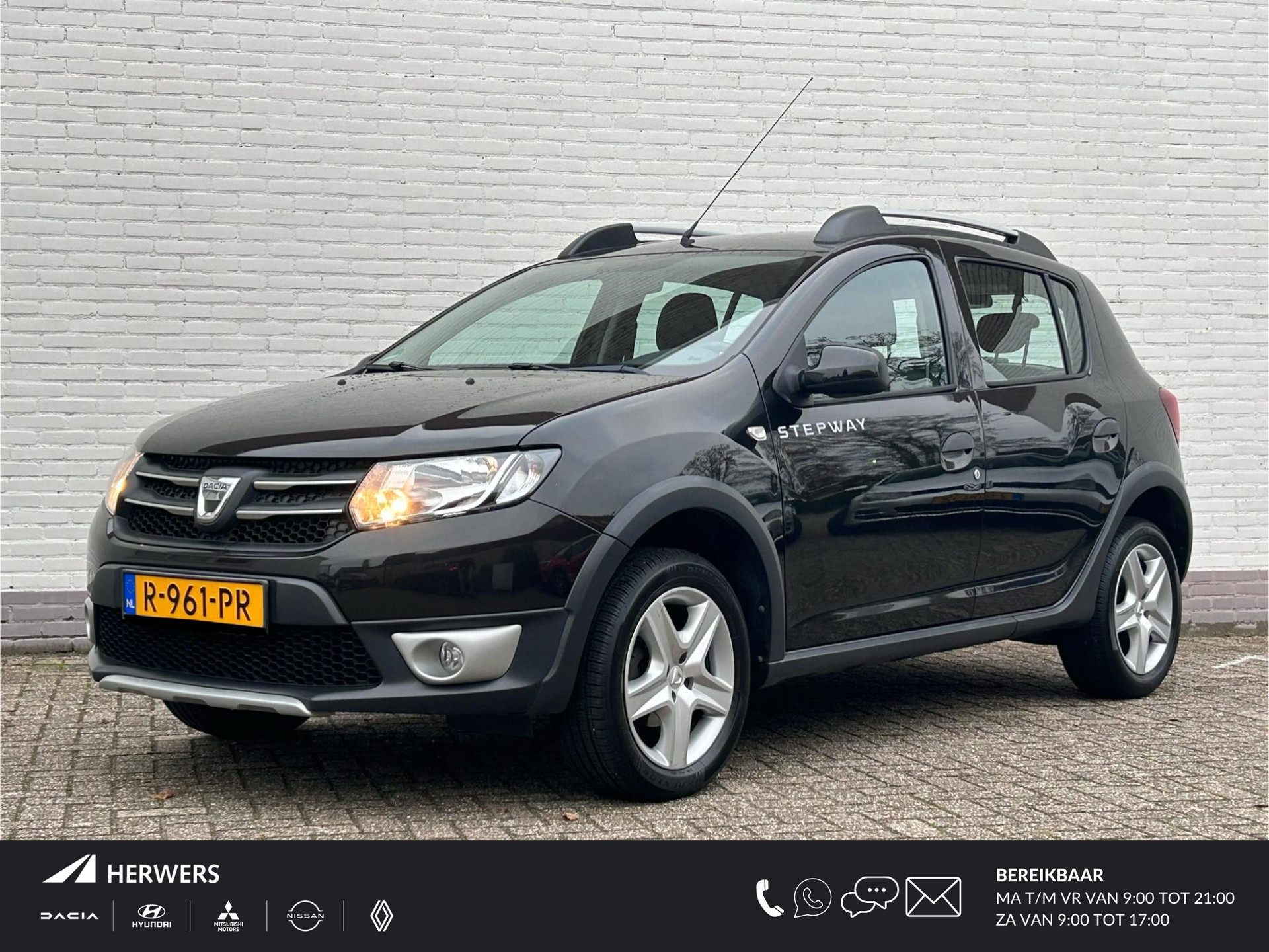 Dacia Sandero 0.9 TCe S&S Stepway Lauréate / Trekhaak / Airco / Bluetooth / Cruise control / Elektrische ramen / Mistlampen /