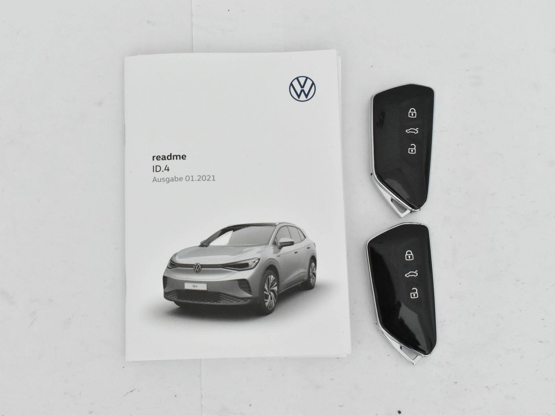 Volkswagen ID.4 First 77 kWh 204 PK [ Automaat | Warmtepomp | Navigatie | Apple carplay | Android auto | Parkeersensoren | Camera | Lichtmetalen velgen | Adaptive cruise control | Climate control | Stoelverwarming | Stuurverwarming | - 11/23