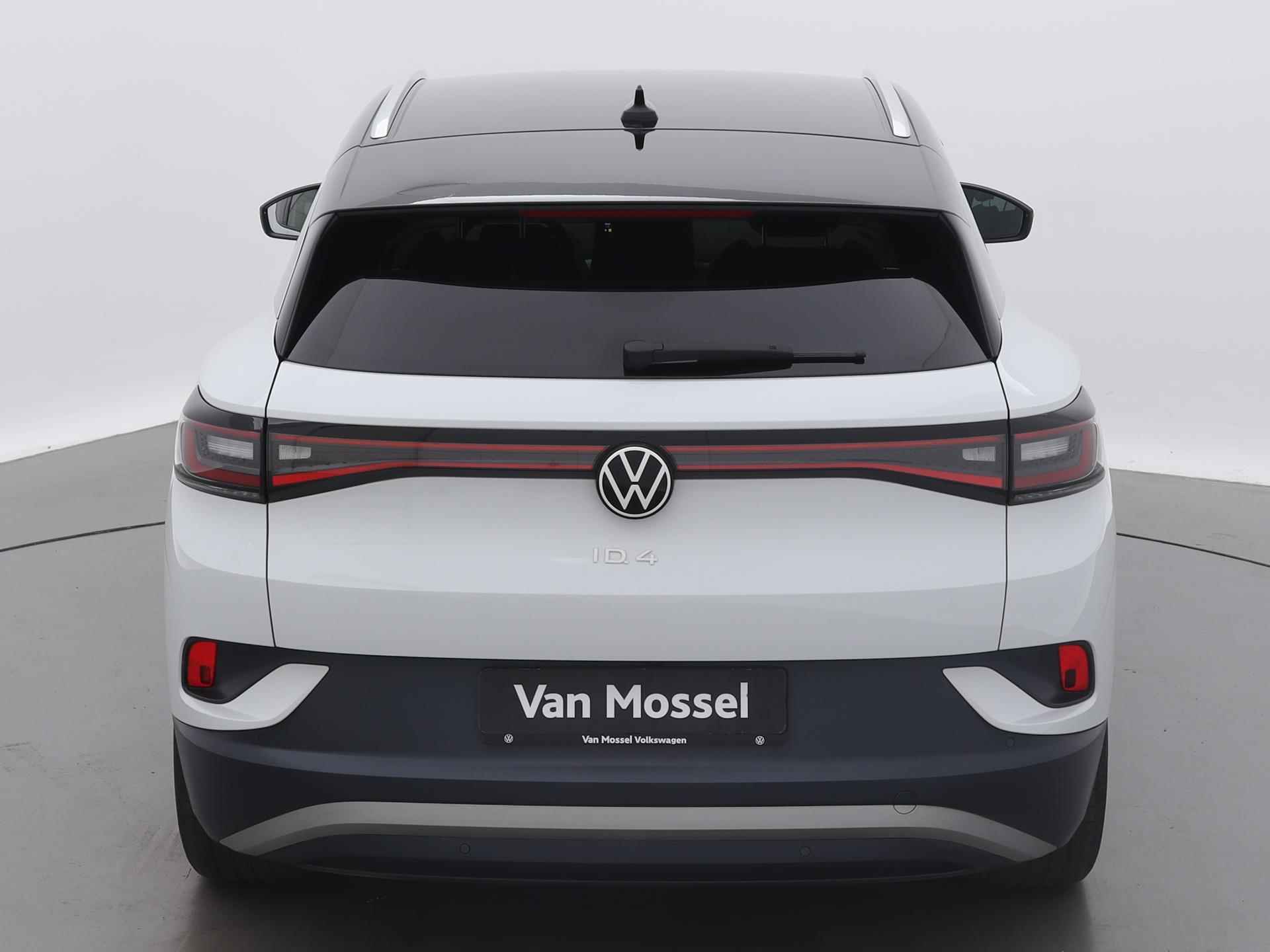 Volkswagen ID.4 First 77 kWh 204 PK [ Automaat | Warmtepomp | Navigatie | Apple carplay | Android auto | Parkeersensoren | Camera | Lichtmetalen velgen | Adaptive cruise control | Climate control | Stoelverwarming | Stuurverwarming | - 6/23